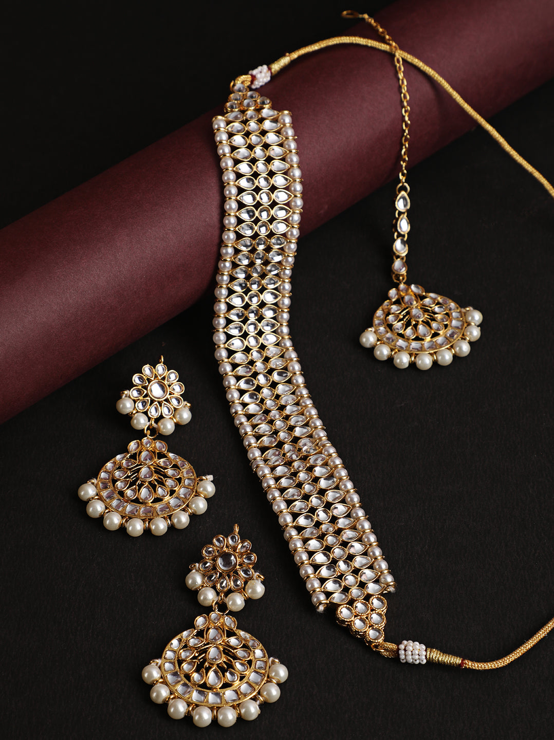 Gold-Toned Kundan & Pearl Jewellery Set