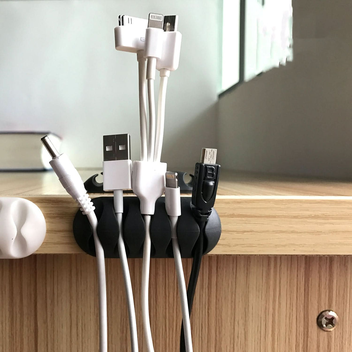 10pcs Cable Holder And Supporter For Giving Support And Stance To All Kind Of Cables. HP DD