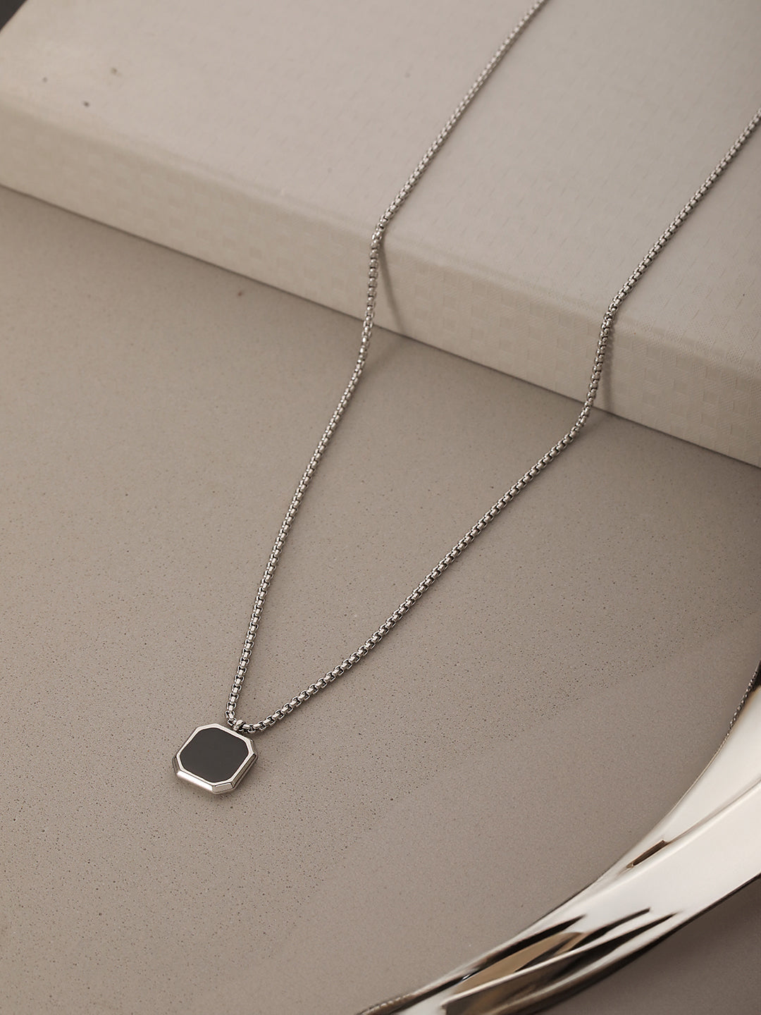 Men Silver-Plated Chain Necklace & Pendant