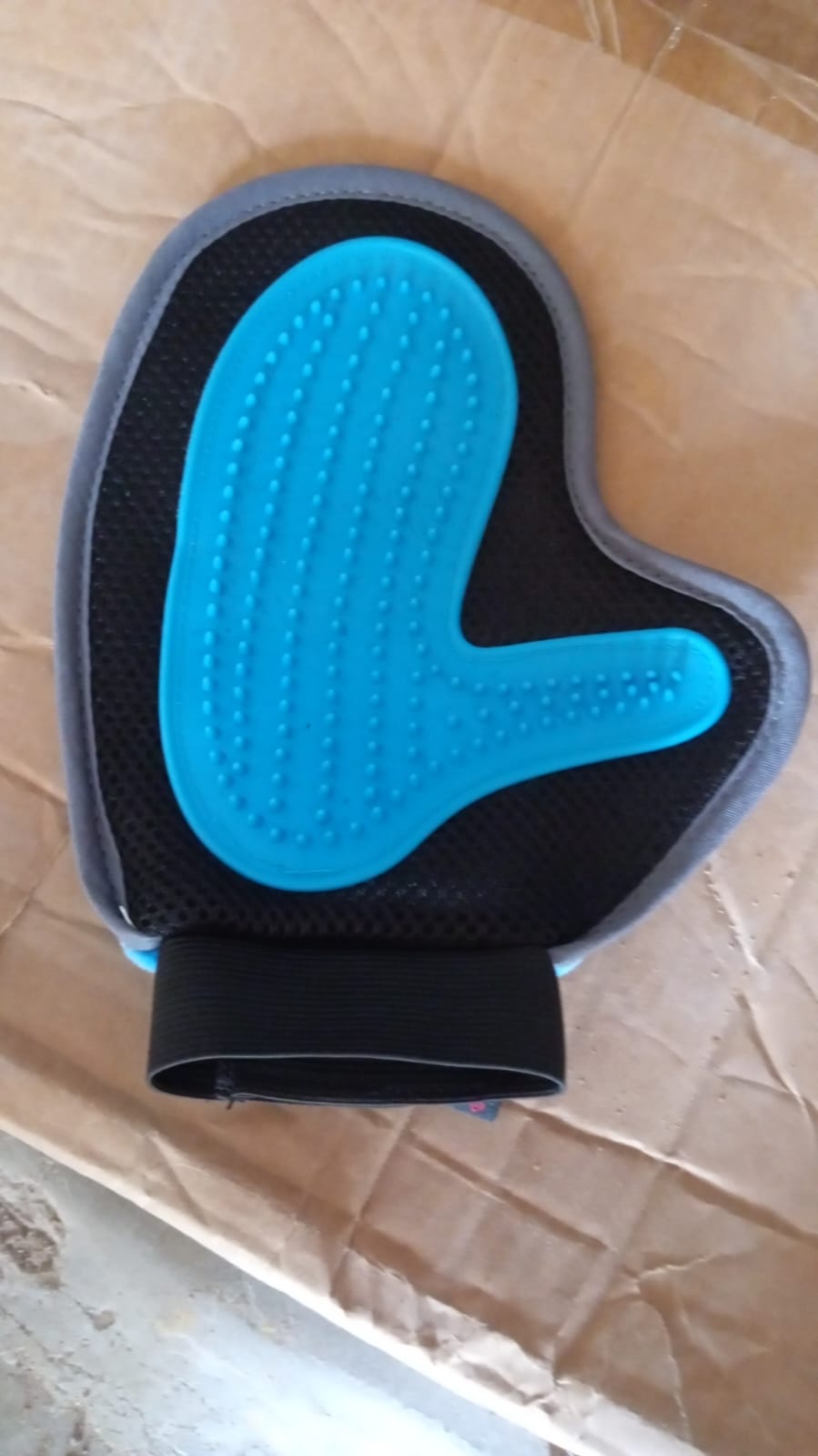 Pet Grooming Deshedding Glove