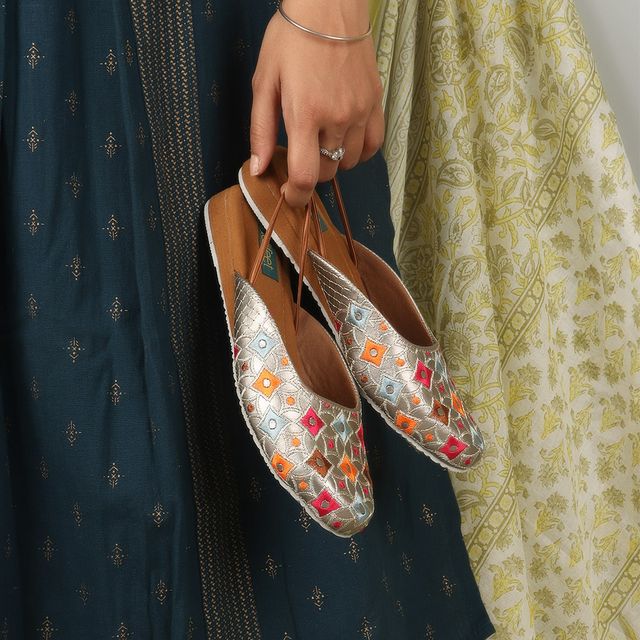 Indifeet Jutti for Women