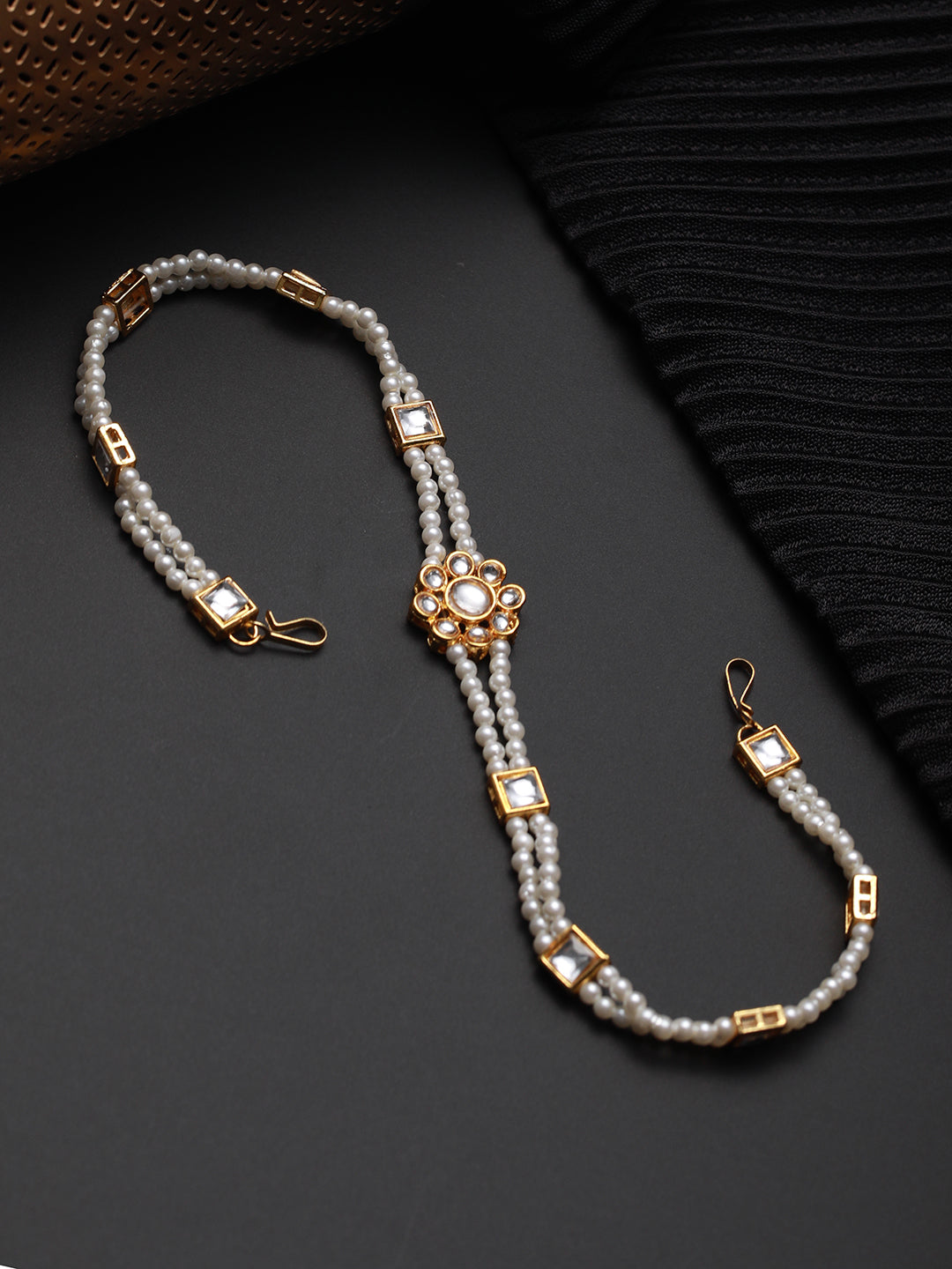 Gold-Plated White Kundan-Studded & Pearl Beaded Mathapatti