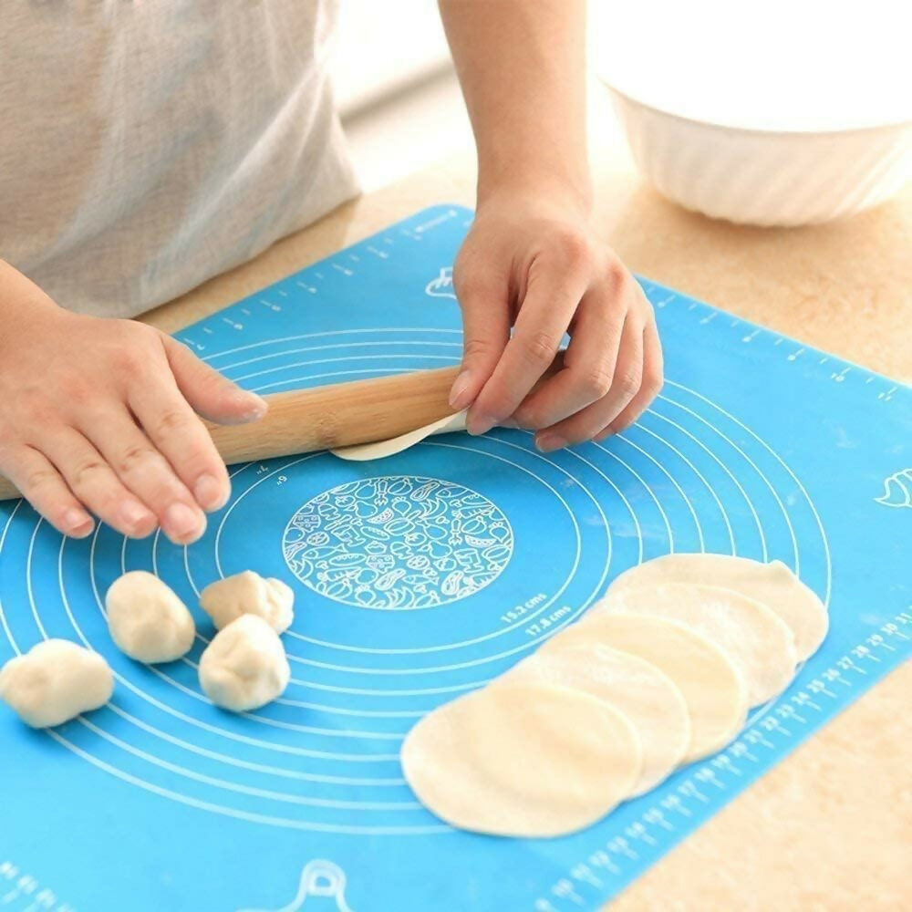 Silicone Baking & Kneading Mat Non-Stick Chapati/Roti Rolling Mat (50×40 cm)