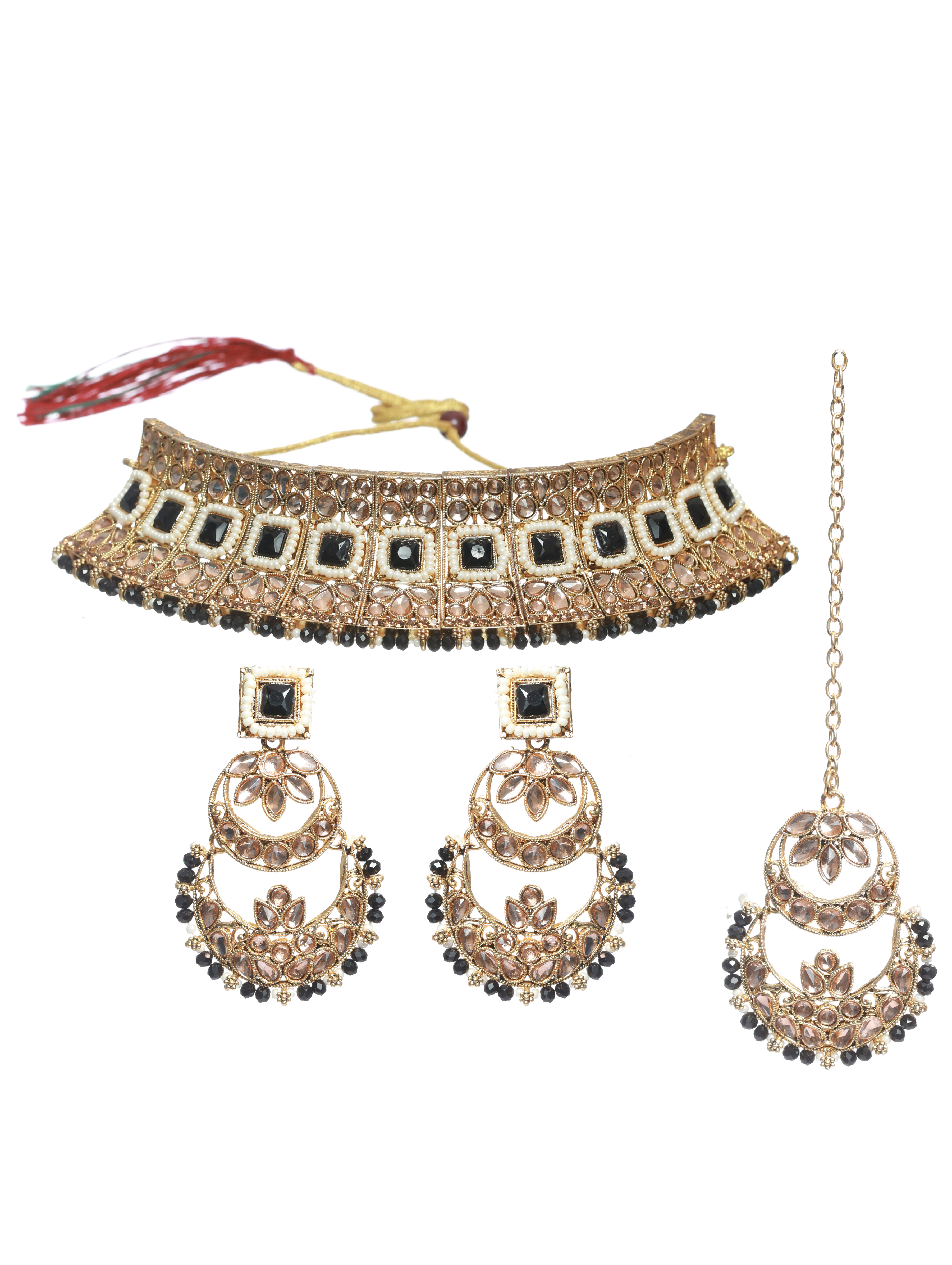 Black Kundan Gold Plated Choker Set With Maangtikka