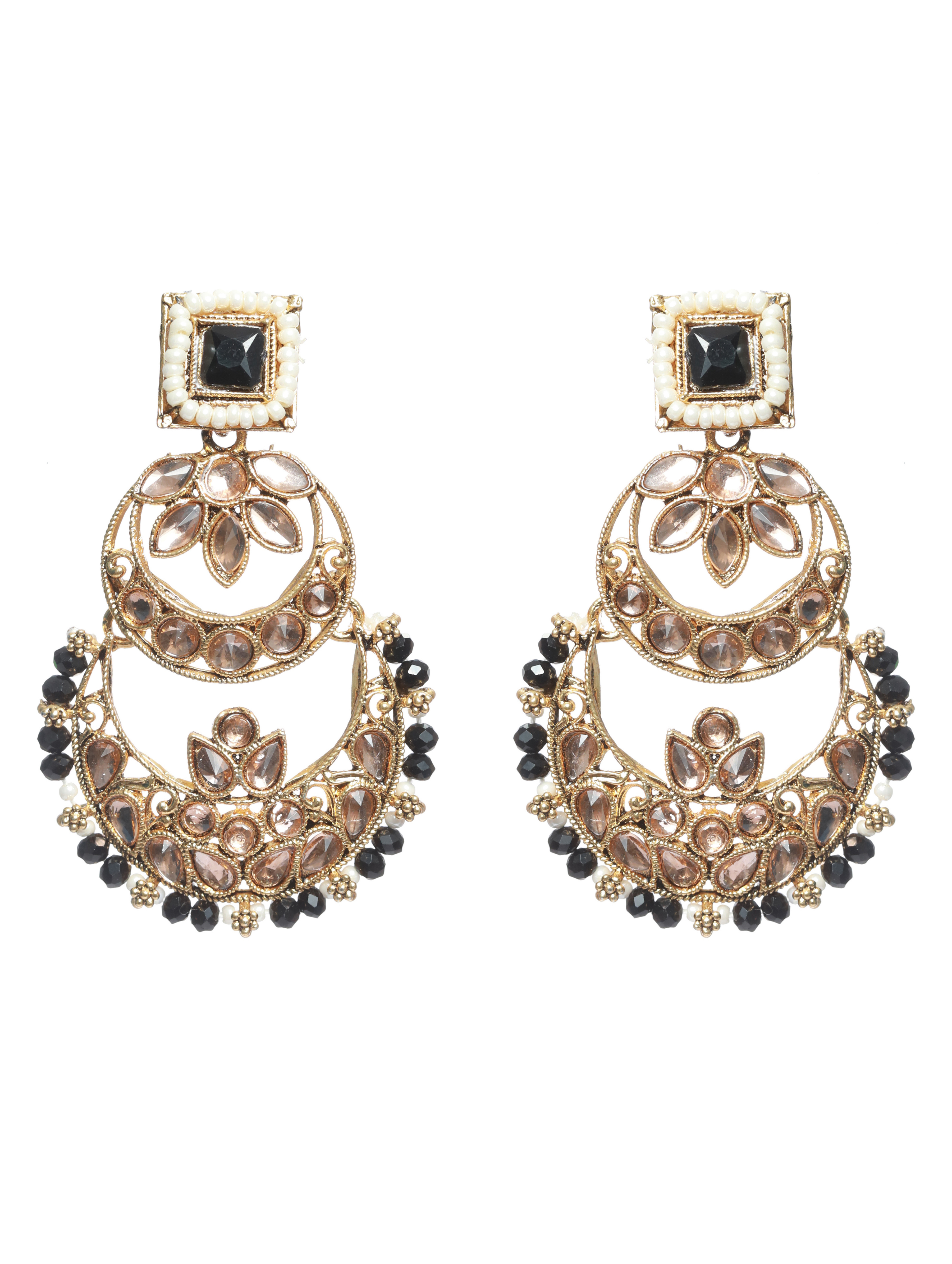 Black Kundan Gold Plated Choker Set With Maangtikka