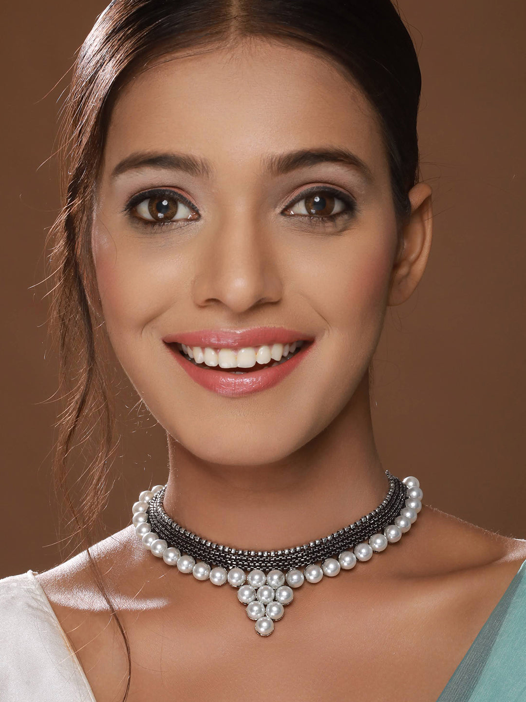 Silver Plated Pearl Beaded Oxidised Necklace