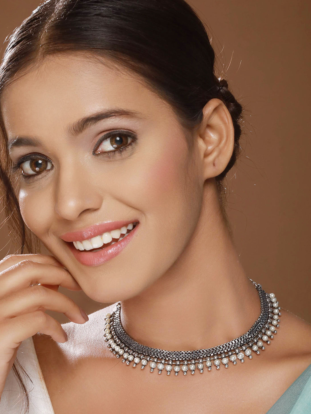 Silver Plated Pearl Beaded Floral Oxidised Necklace