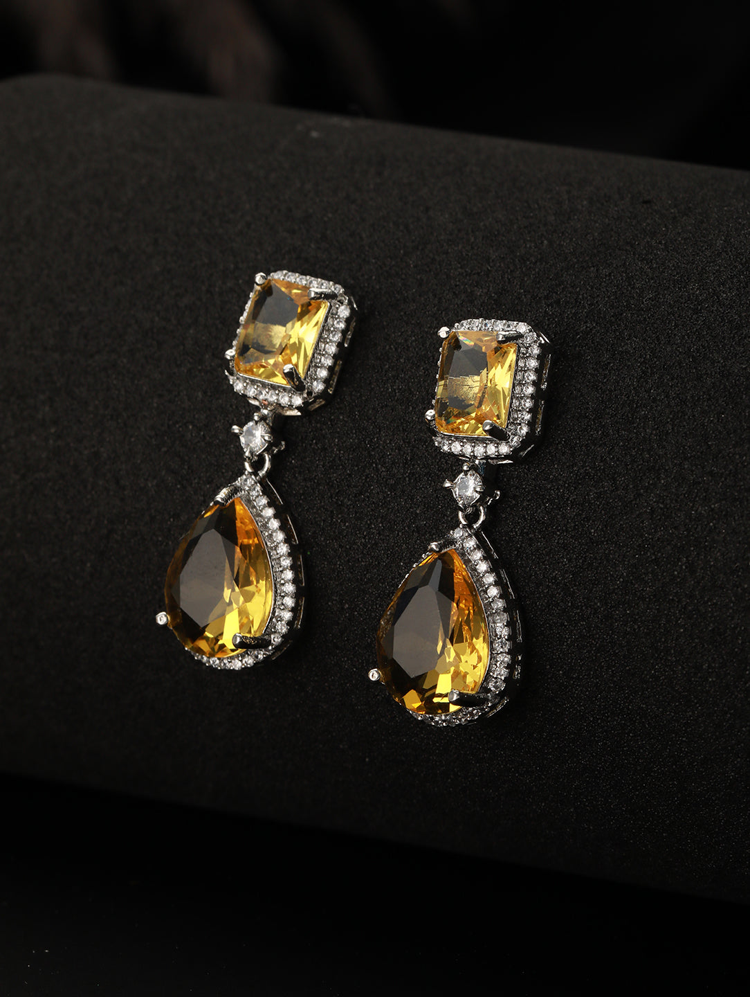 Silver-Toned & Yellow Silver-Plated Teardrop Shaped Drop Earrings