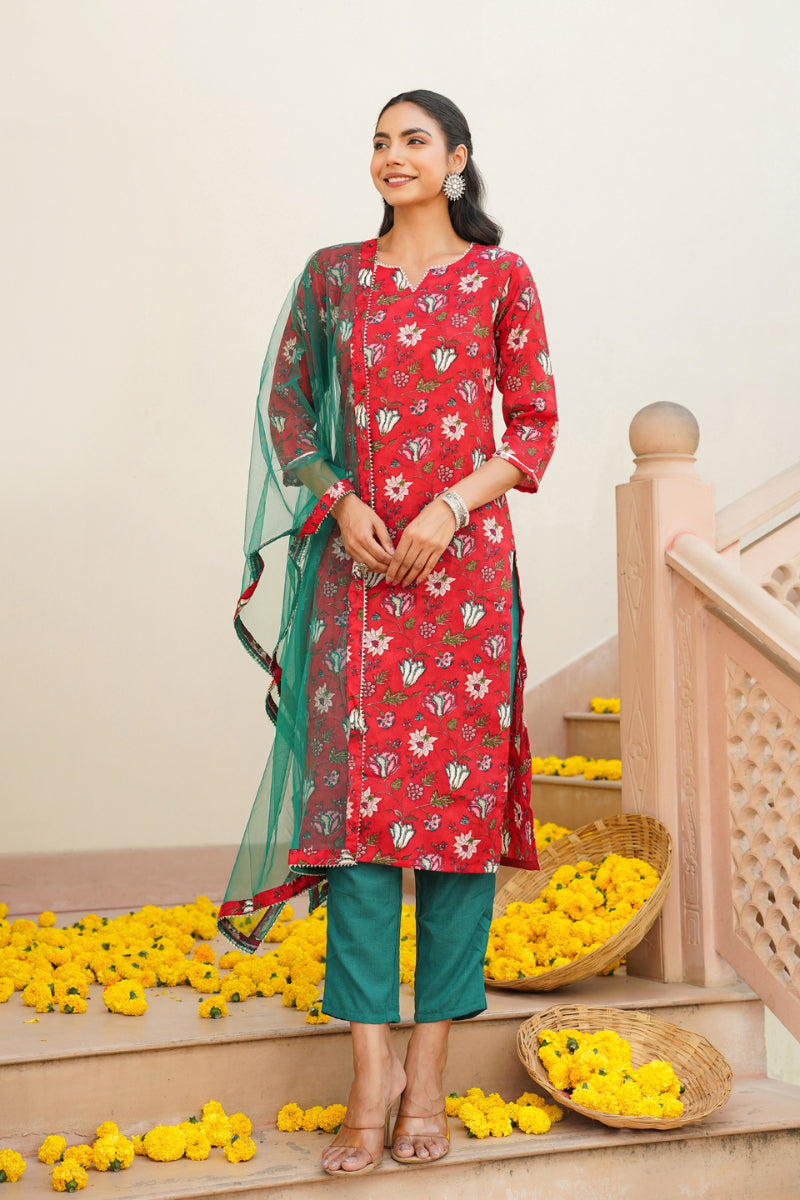 Red Rayon blend Floral Straight Kurta Pant With Dupatta