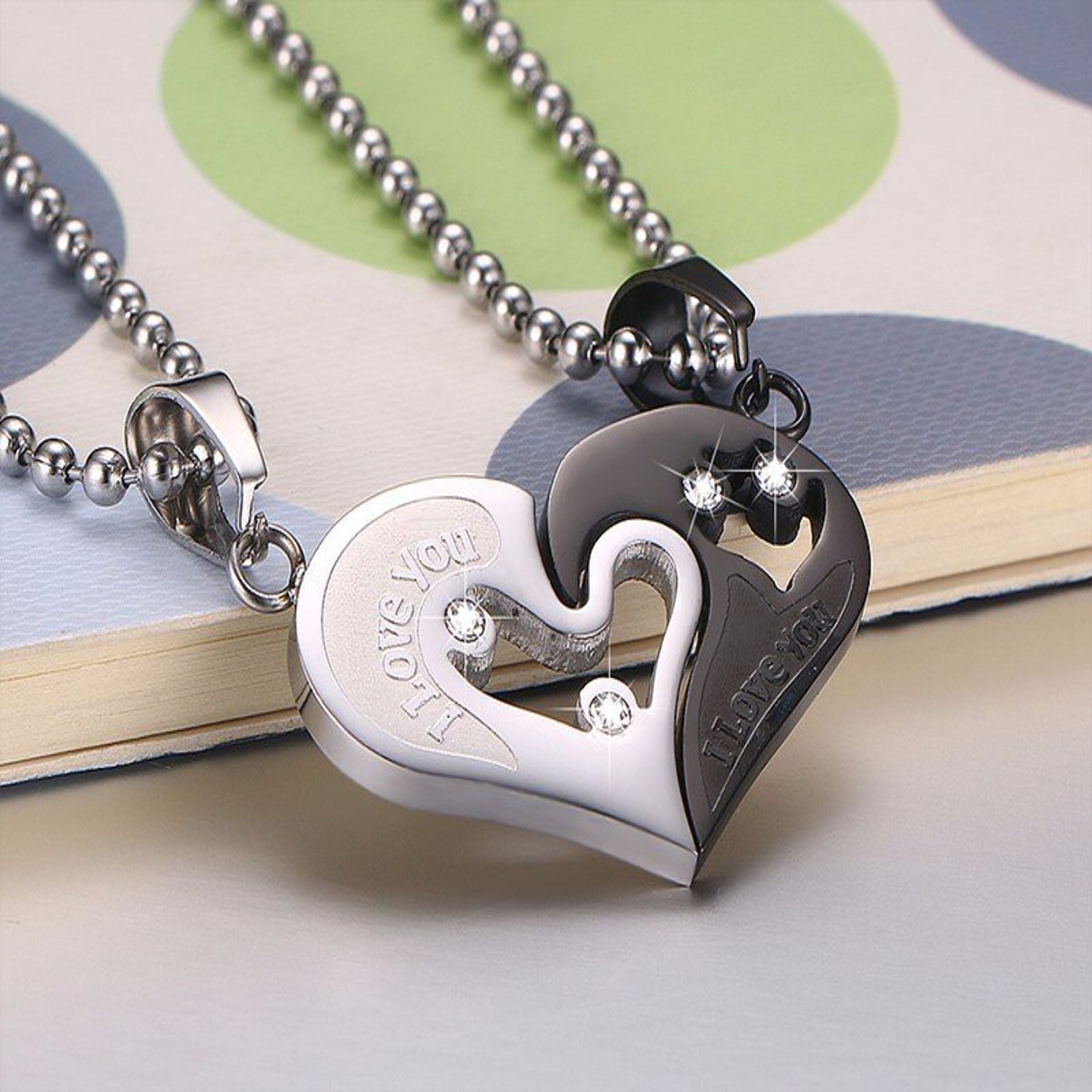Jazz And Sizzle Lover's Valentine Special Broken Two Half Heart Shape Love Pendant Locket Necklace Chain For Valentine Gift for Him & Her