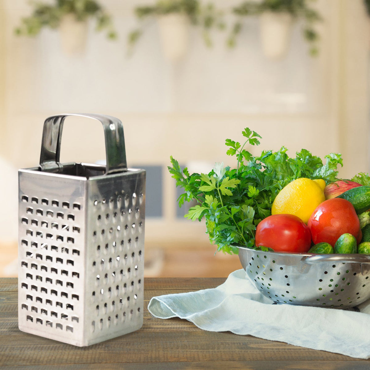 Supermom Premium 4-in-1 Stainless Steel Compact Grater And Slicer HP DD