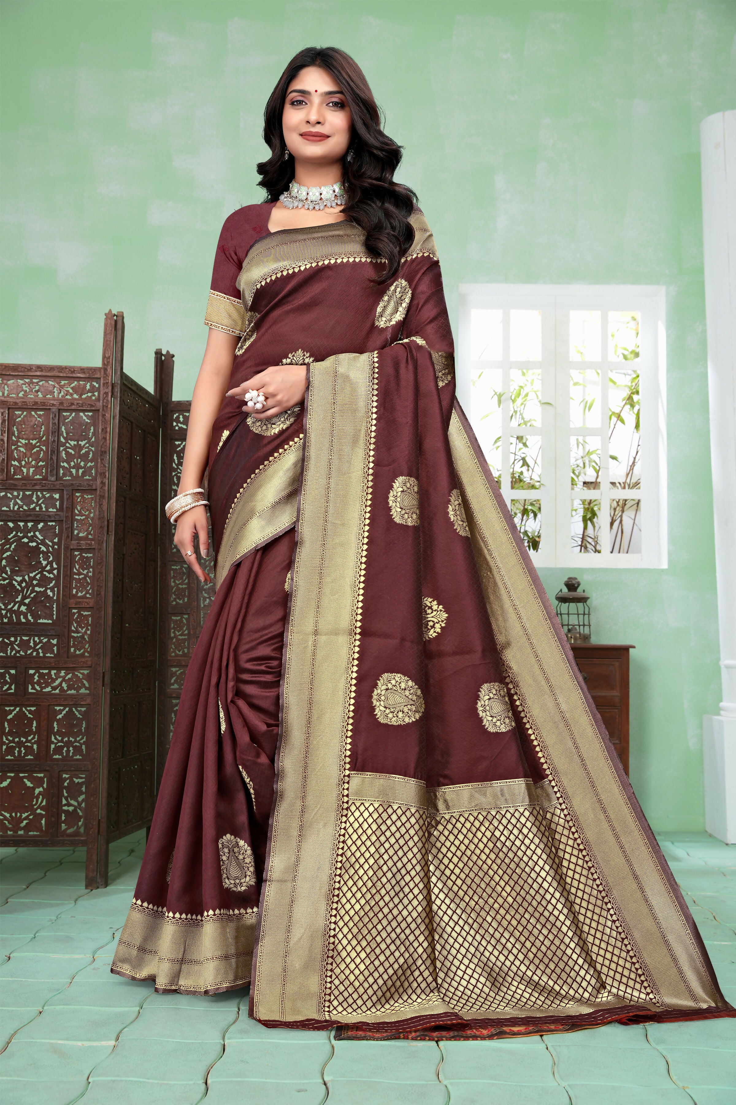 AXONIT Maroon Majesty Banarasi Silk Saree with Rich Golden Zari