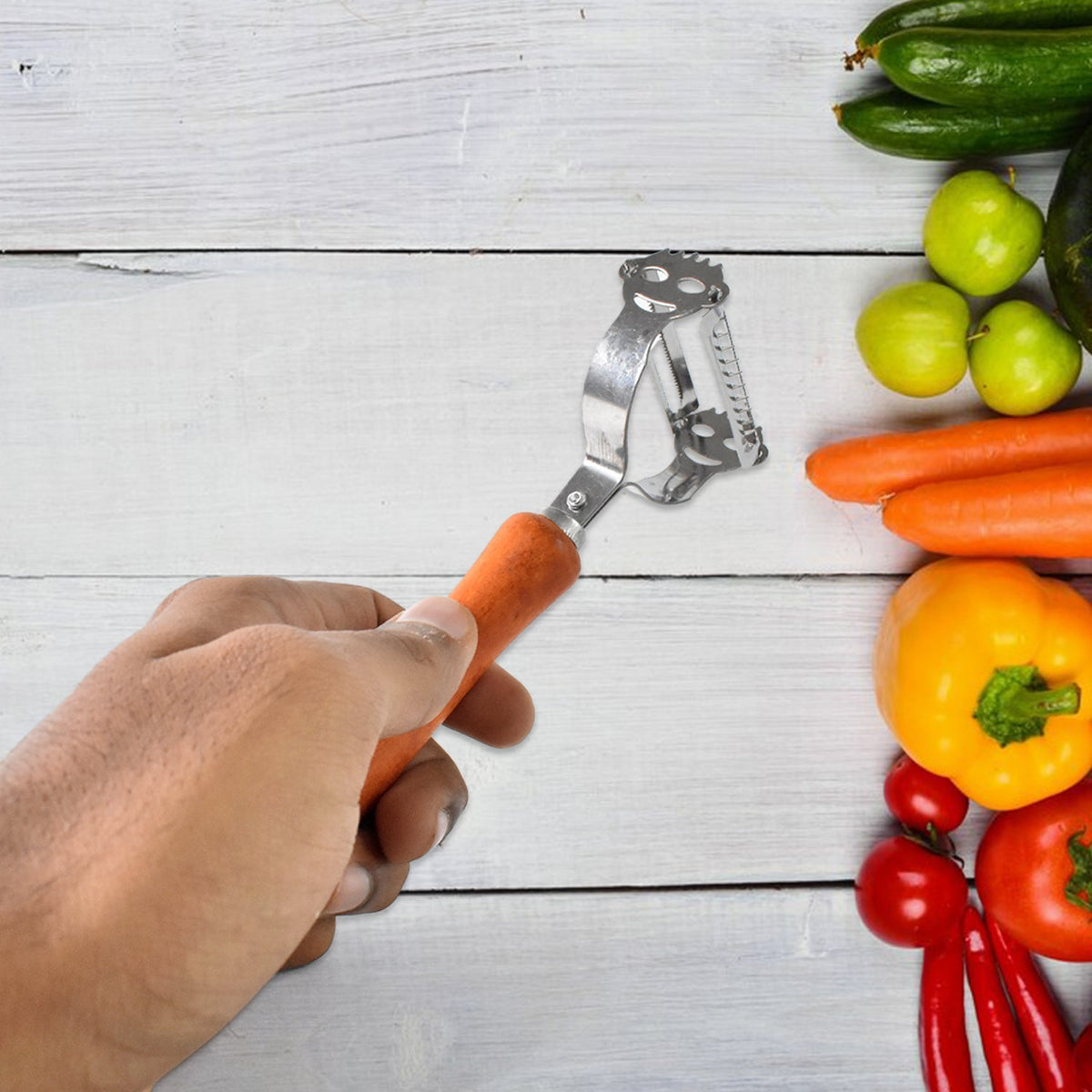 Vegetable And Fruit Peeler With Wooden Handle (1 Pc) HP DD