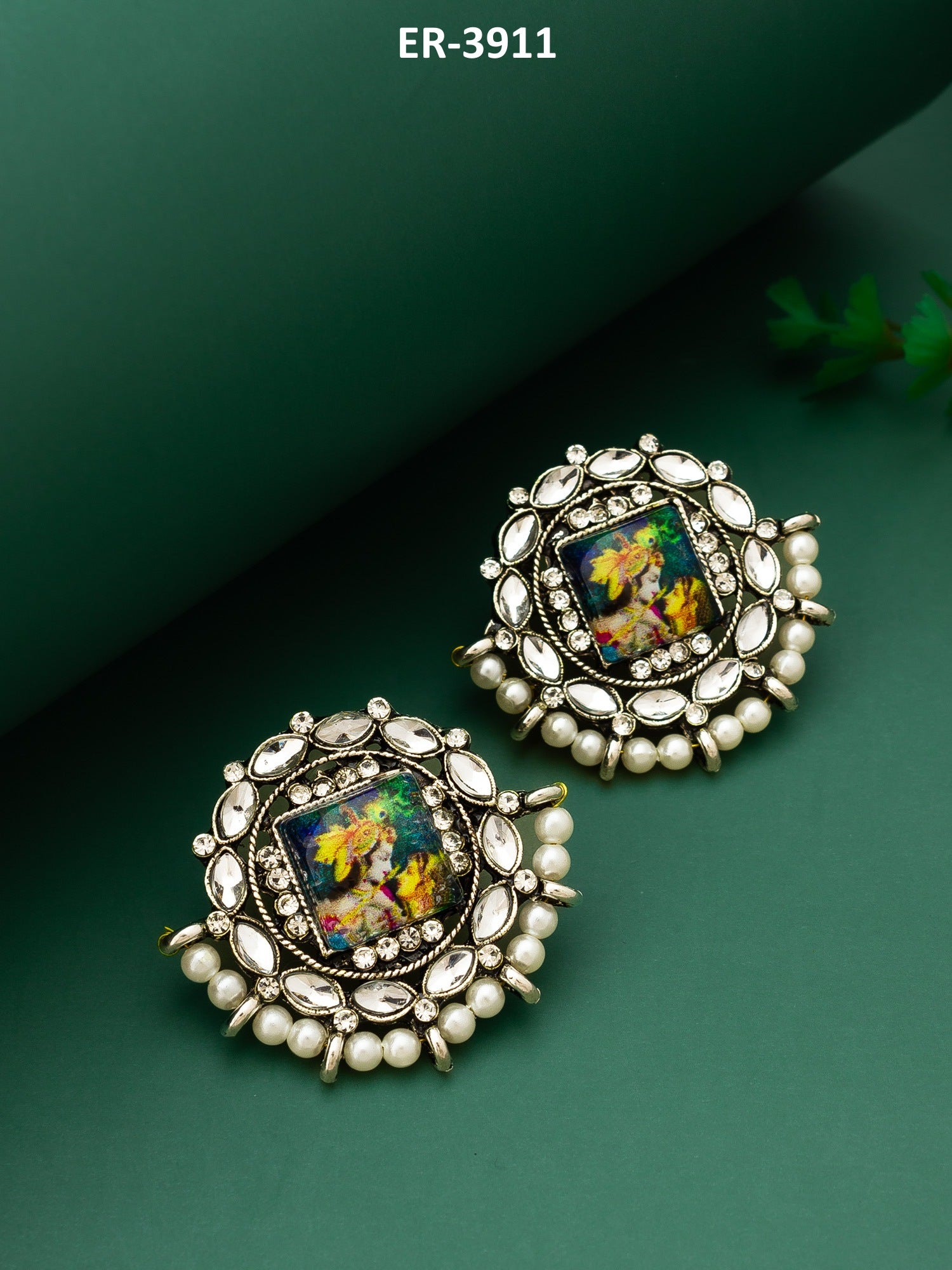 Silver Toned Radha Krishna Temple Work Kundan Stud Earrings – View 5 | Aadita Jewelry