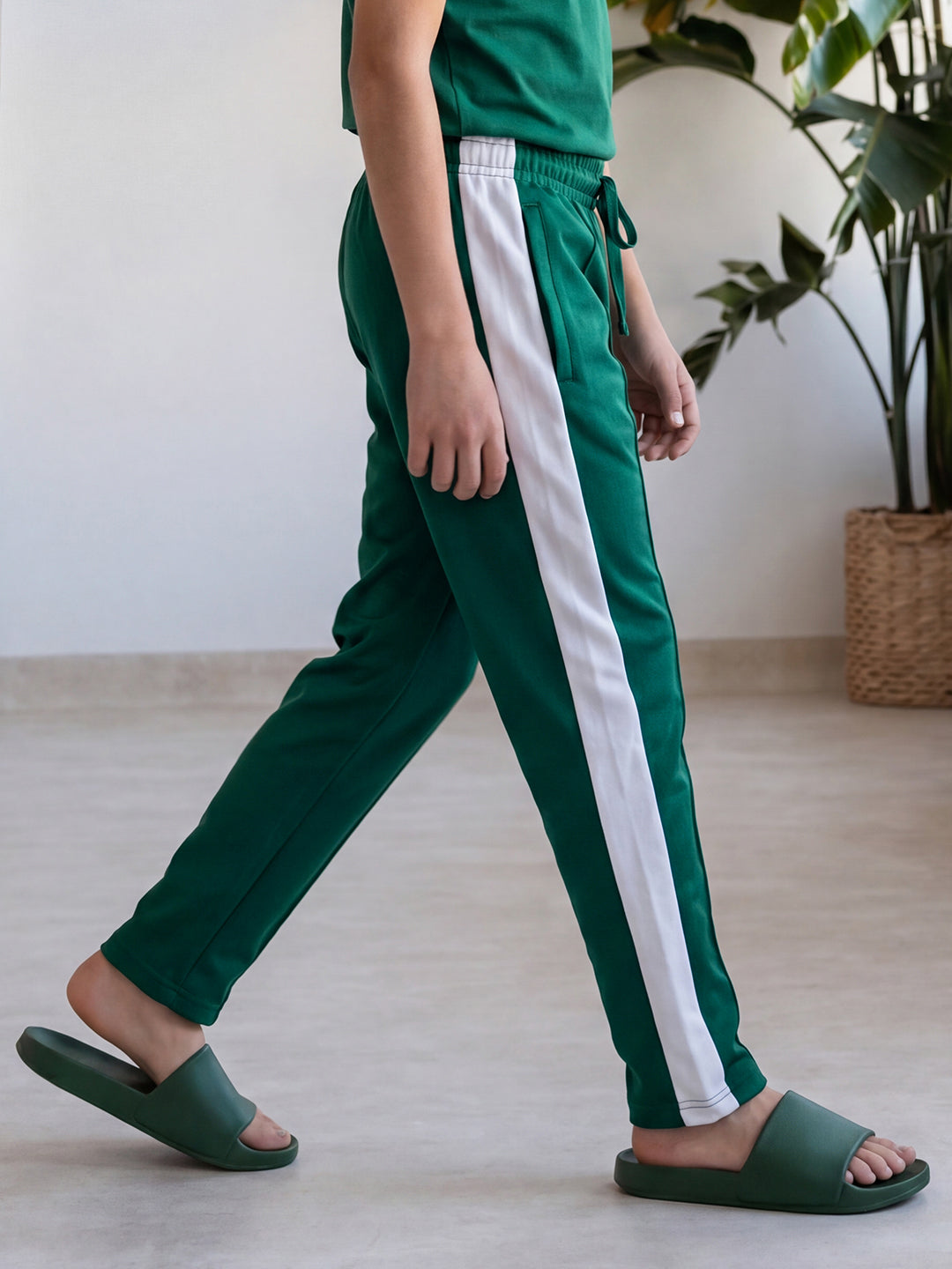 Lil Tomatoes Boys Cotton Looper Trackpant - Bottle Green