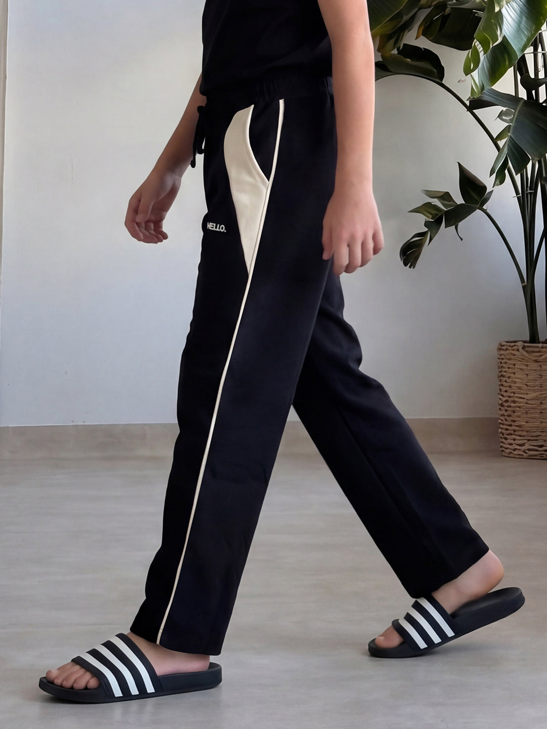 Lil Tomatoes Boys Cotton Looper Trackpant - Black