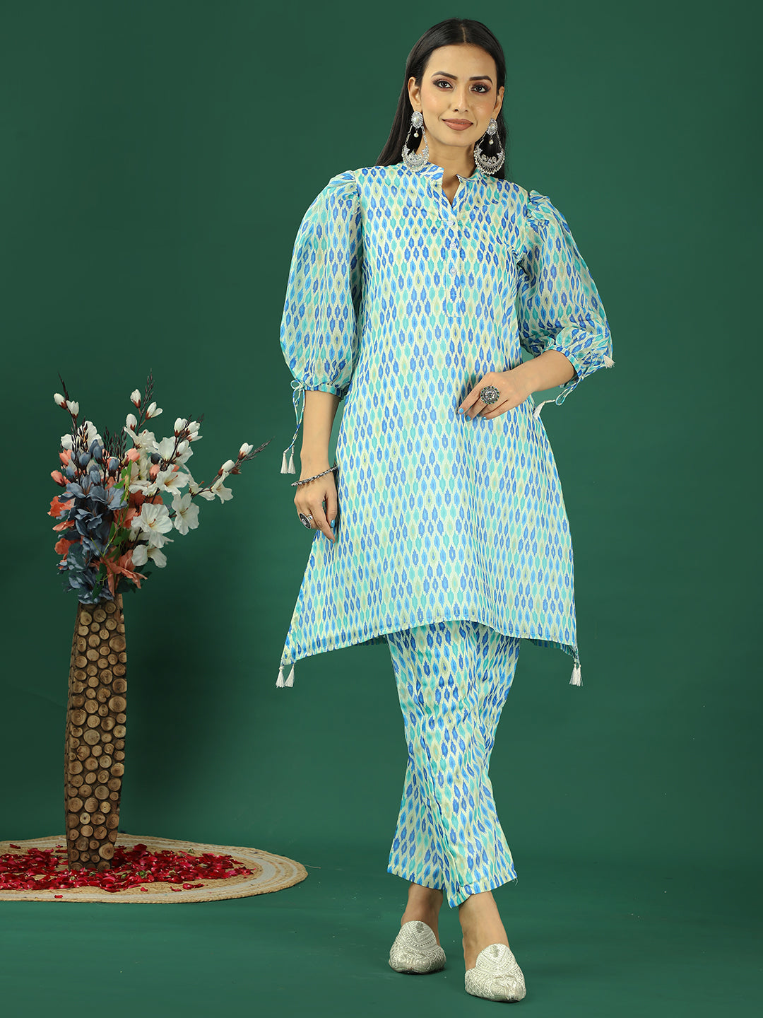 Bollywood Vogue Ready To Wear Multicolor Printed Cotton Kurta Straight Pant Set - Back View