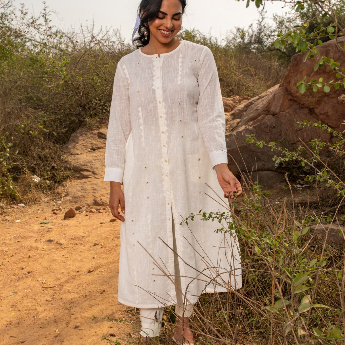 Pankh' Button Down Applique Kurta