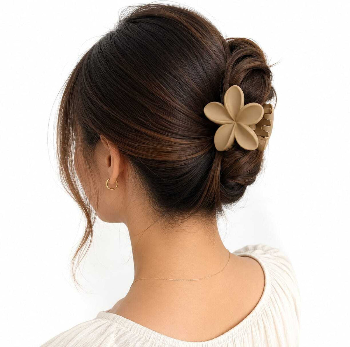Essential Strong Grip Hair Claw Clip – Habit Eats Emart
