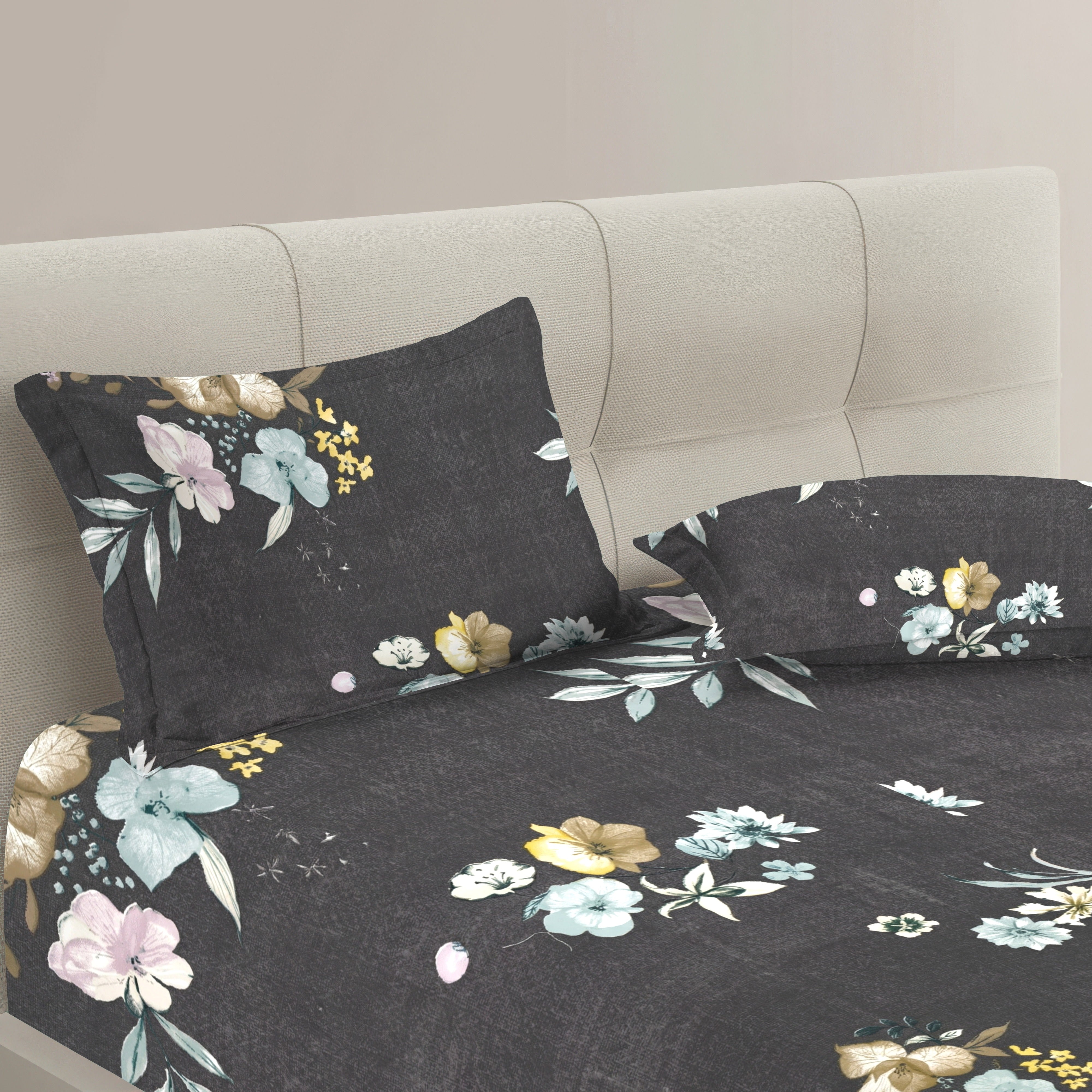 Quirky Home Cotton Rich King Bedsheet With 2 Pillow Covers