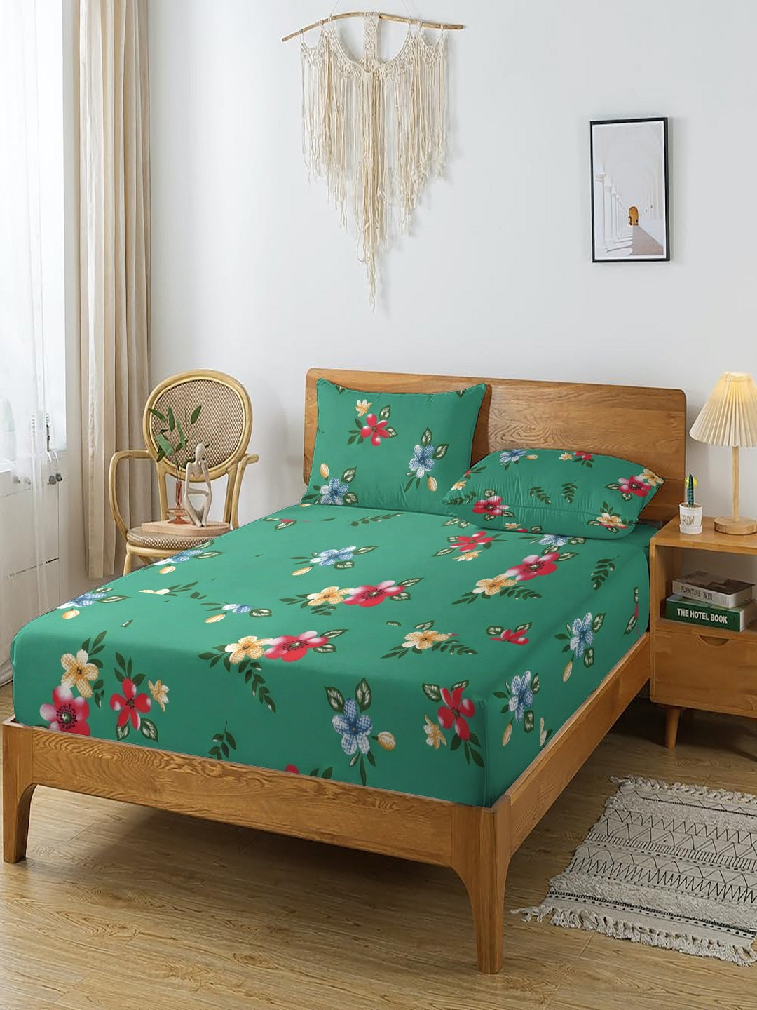 Quirky Home Coral Collection Double Bedsheet with 2 Pillow Cover - Green