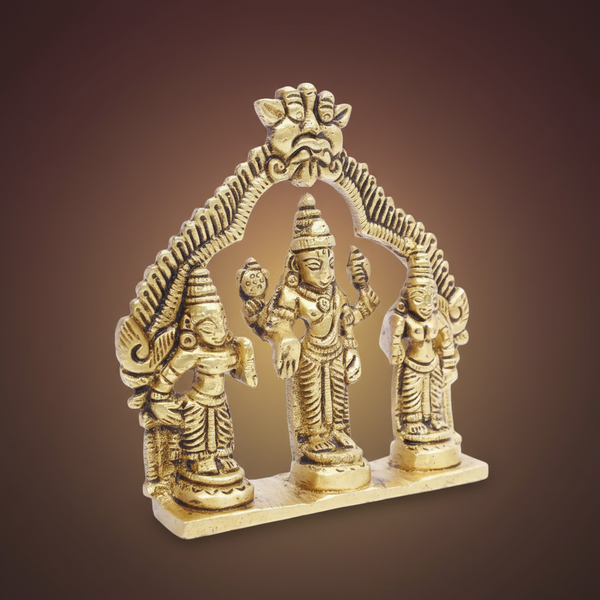 Classic Divine - Brass Perumal Set - 10 cm SUPER