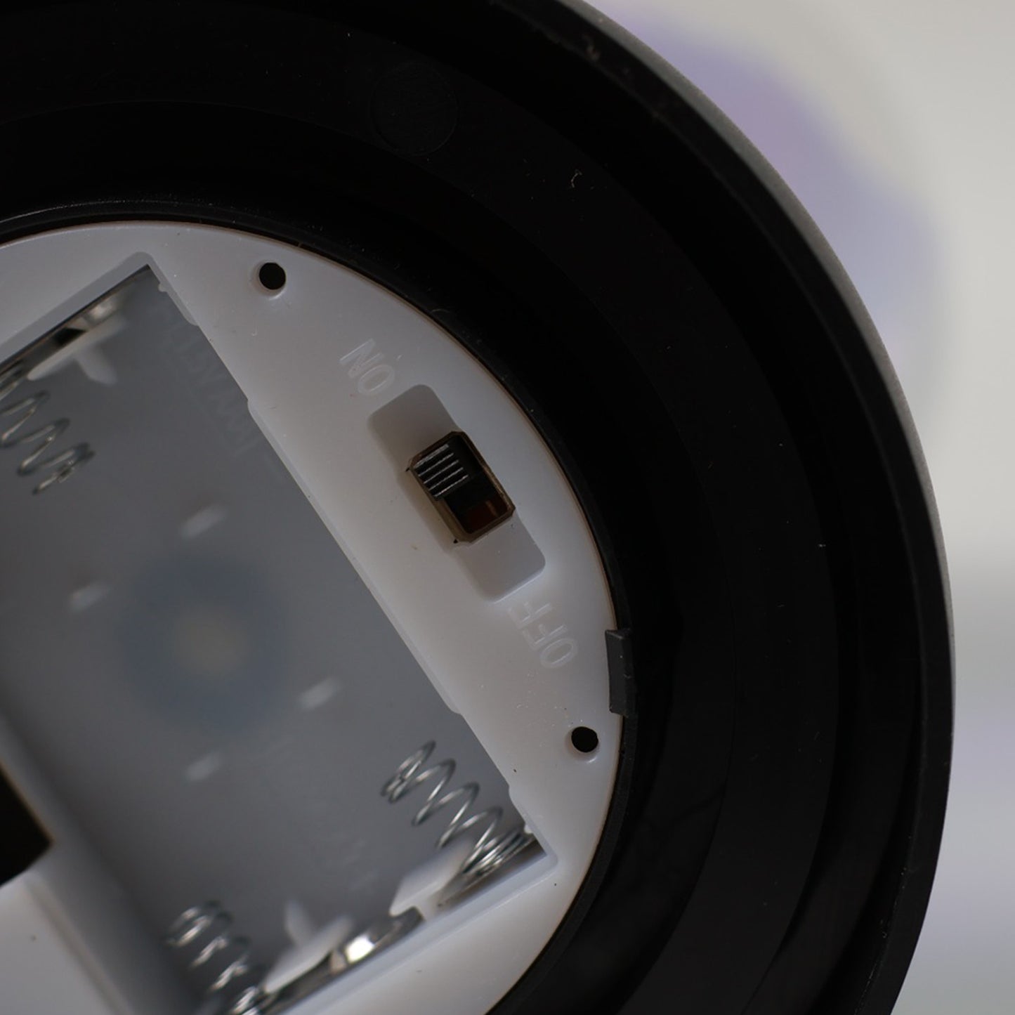 Led Decorative Rose With Butterfly In Transparent Plastic Dome (1 Pc Battery Not Included)