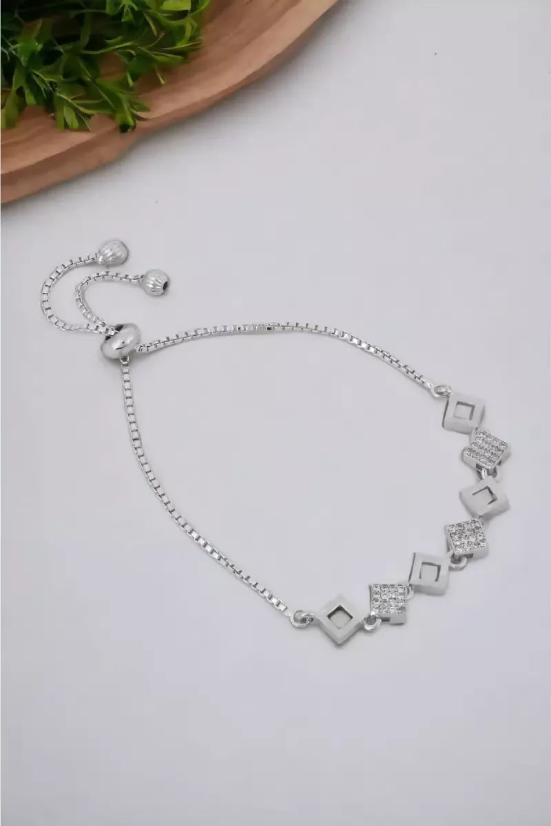 1705668863459__1705668863128__New%20Project