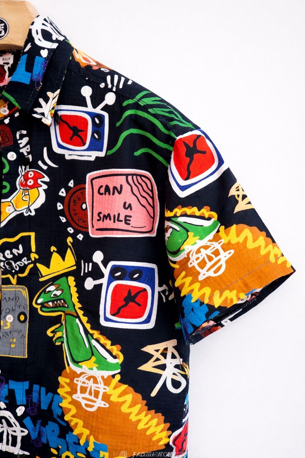 Henshika Men Printed Party Wear Half Sleeve Shirt – Black - View 4