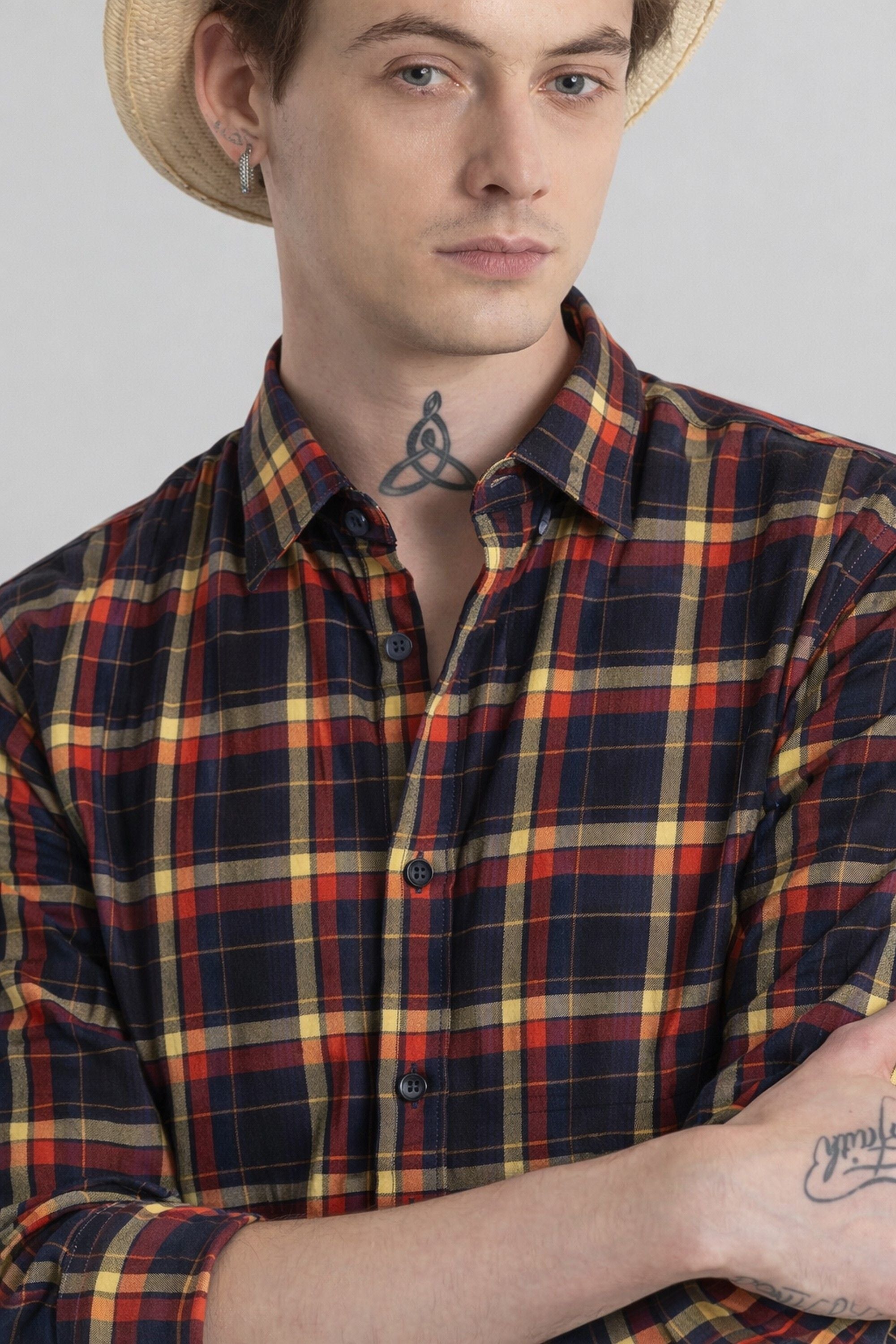 Henshika Men Printed Striped Casual Full Sleeve Shirt – Raja – Red&Black - View 3