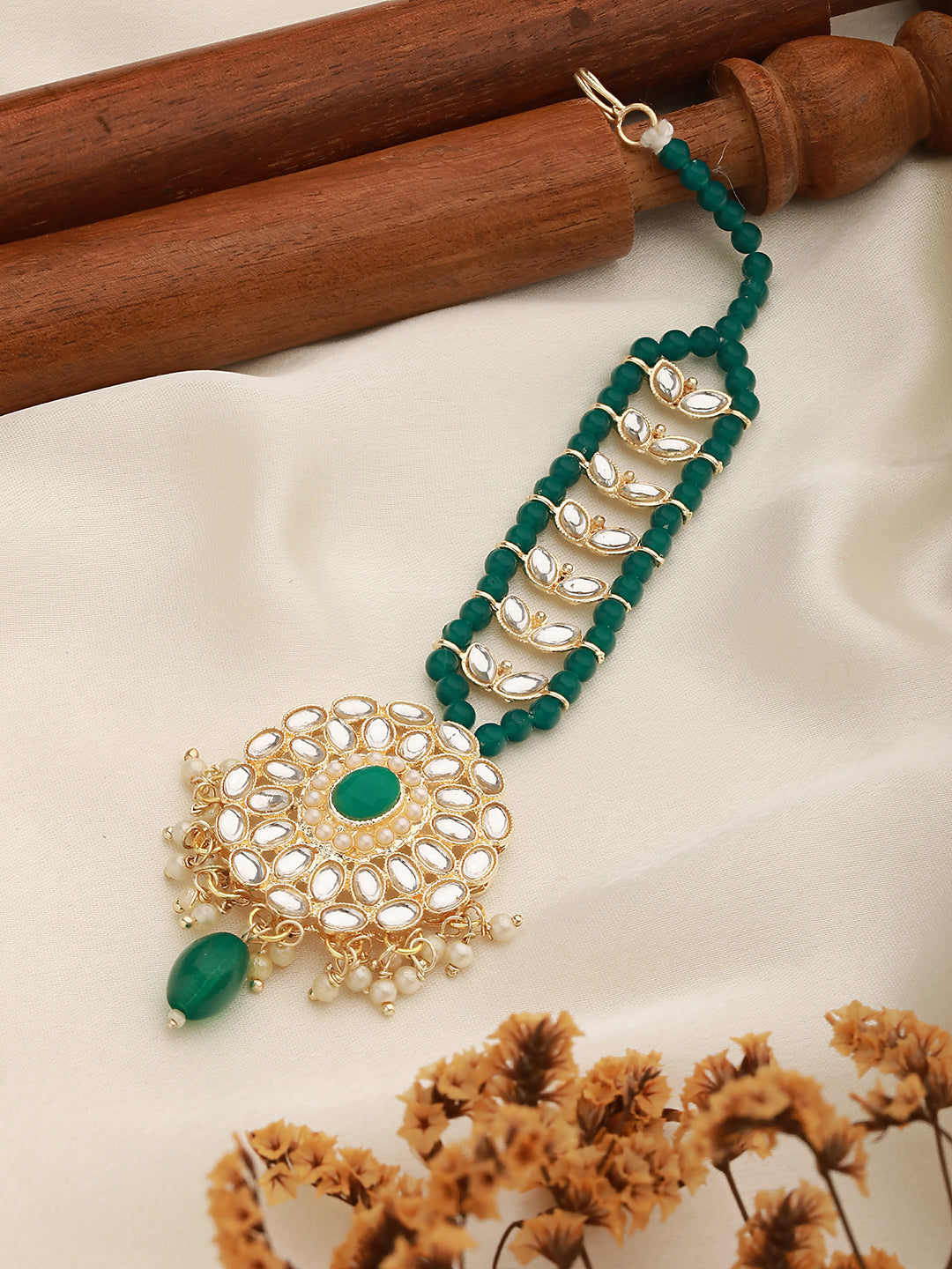 Gold-Plated Green & White Kundan Studded & Pearl Beaded Maang Tikka