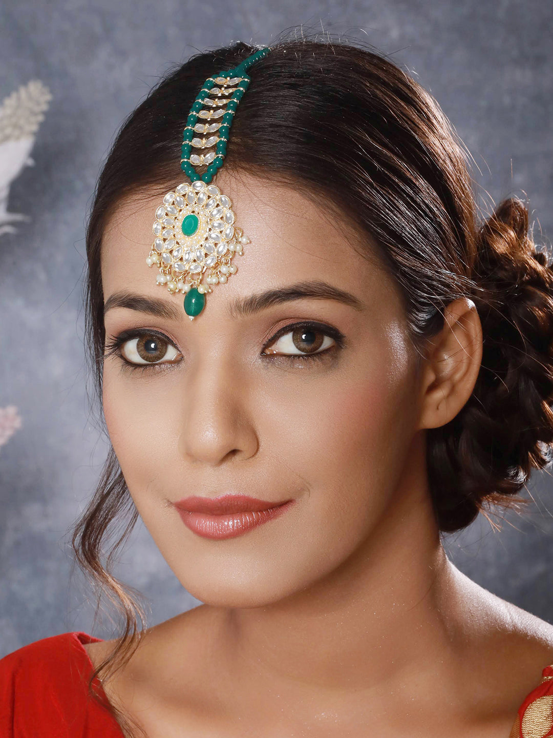 Gold-Plated Green & White Kundan Studded & Pearl Beaded Maang Tikka