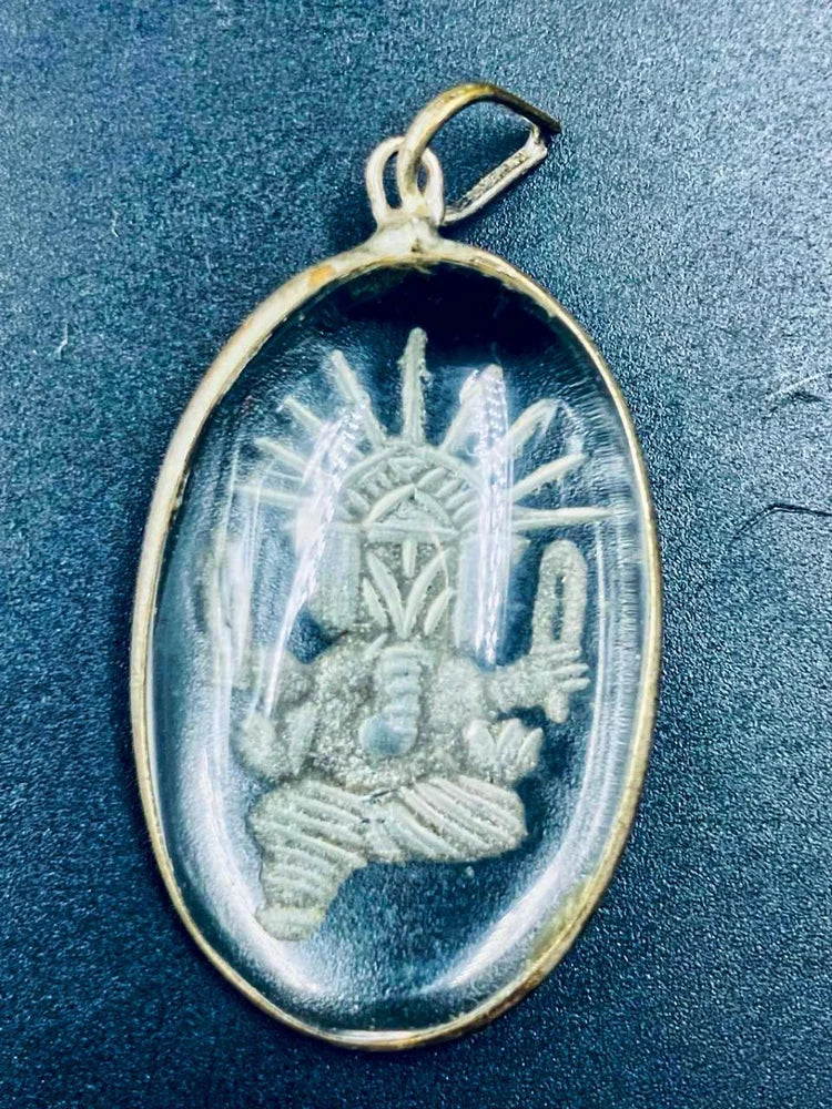 Spatika Ganapati Pendent to enhance focus, calm the mind, and promote positive energy