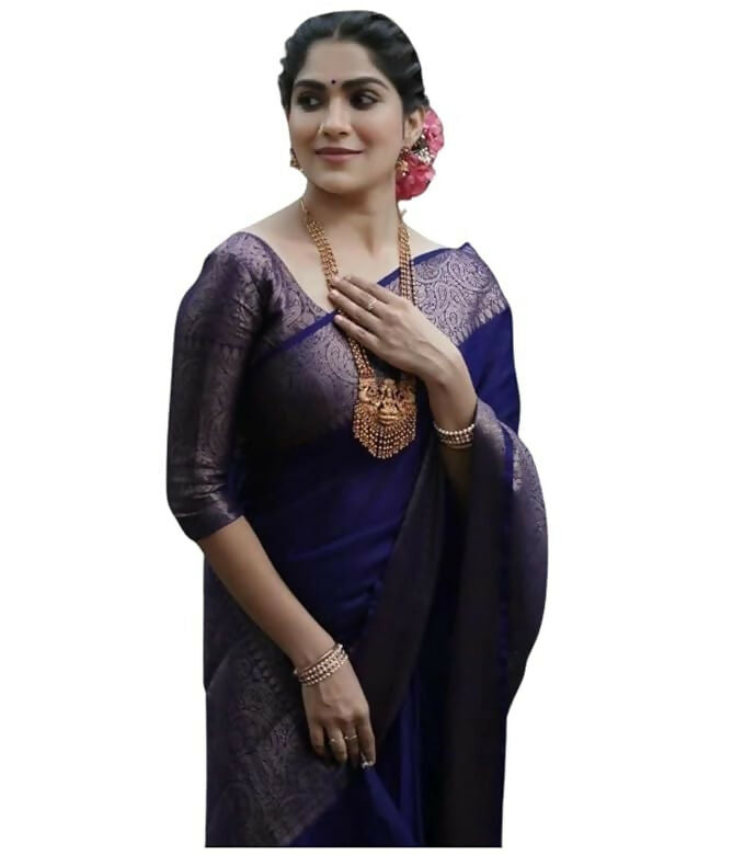 AXONIT Emerald Elegance Jacquard Silk Saree with Rich Gold Zari Pallu