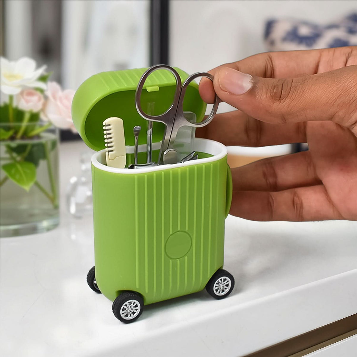 Manicure Kit Pedicure Tools For Feet Nail Clipper (8 Pcs Set With Mini 4 Wheel Suitcase Trolley) HP DD