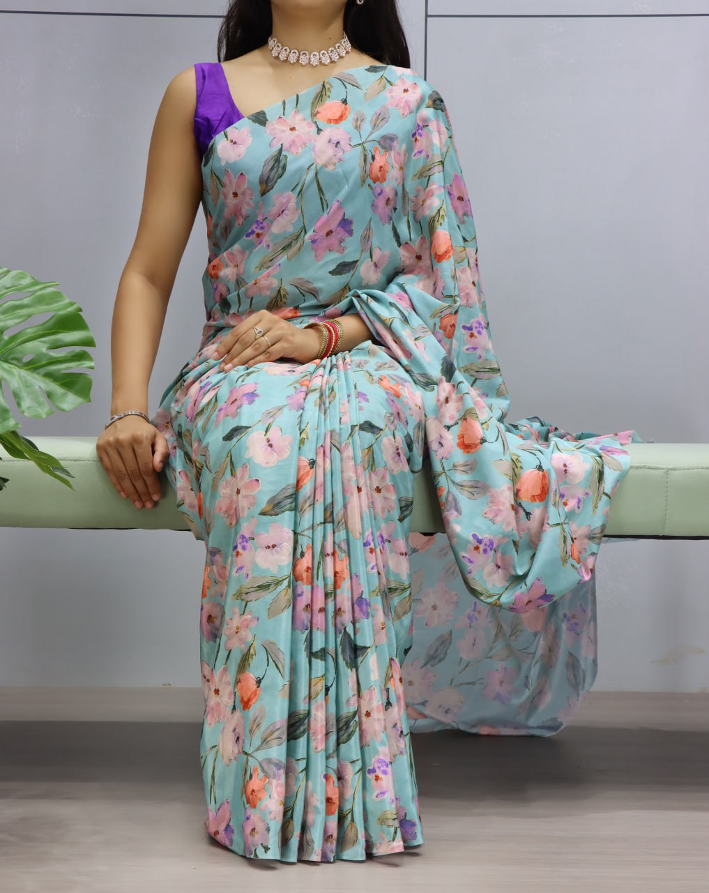 Floral Printed Silk Crape Saree With Unstitched Blouse