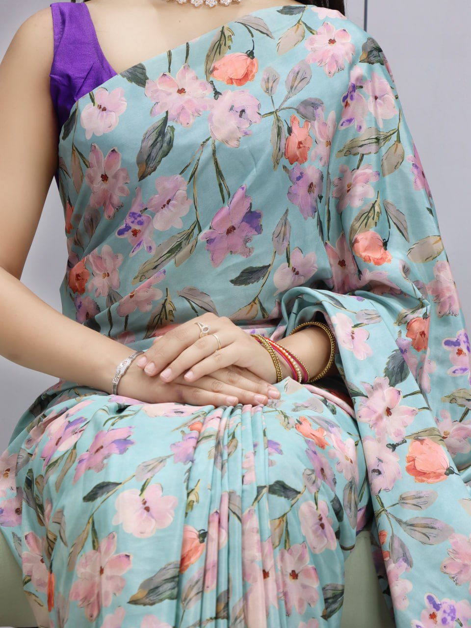 Floral Printed Silk Crape Saree With Unstitched Blouse