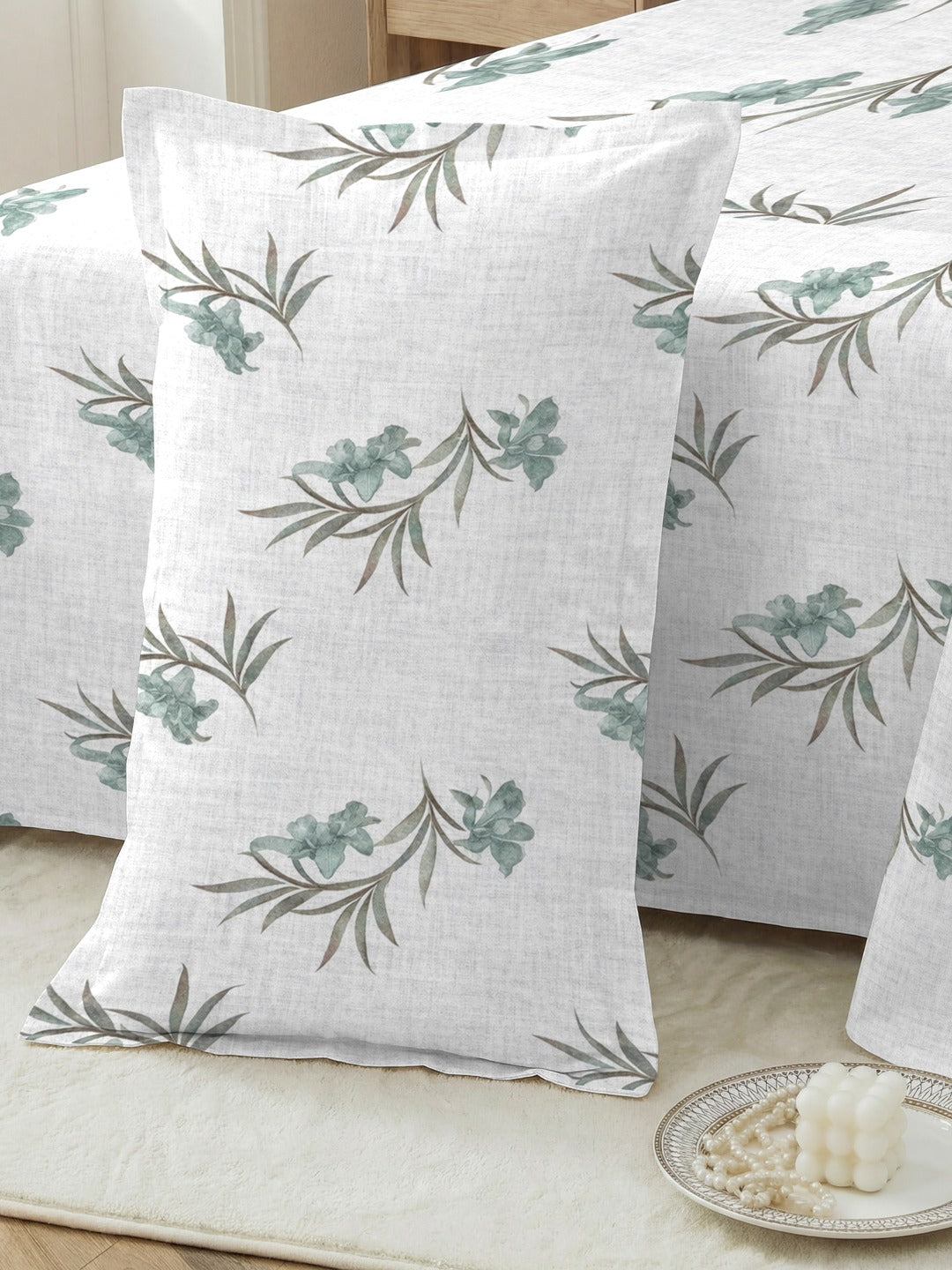Petal 100% Pure Cotton Collection Premium Percale Queen Bedsheet With 2 Pillow Covers