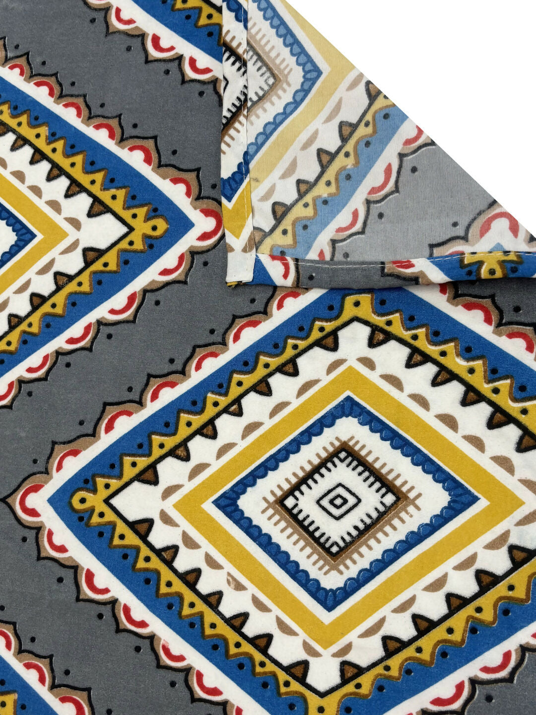 GAURA 218x240 cm Double Bedsheet with 2 Pillow Covers – Grey Geometric Diamond Print PANCHAJANYA FASHIONS