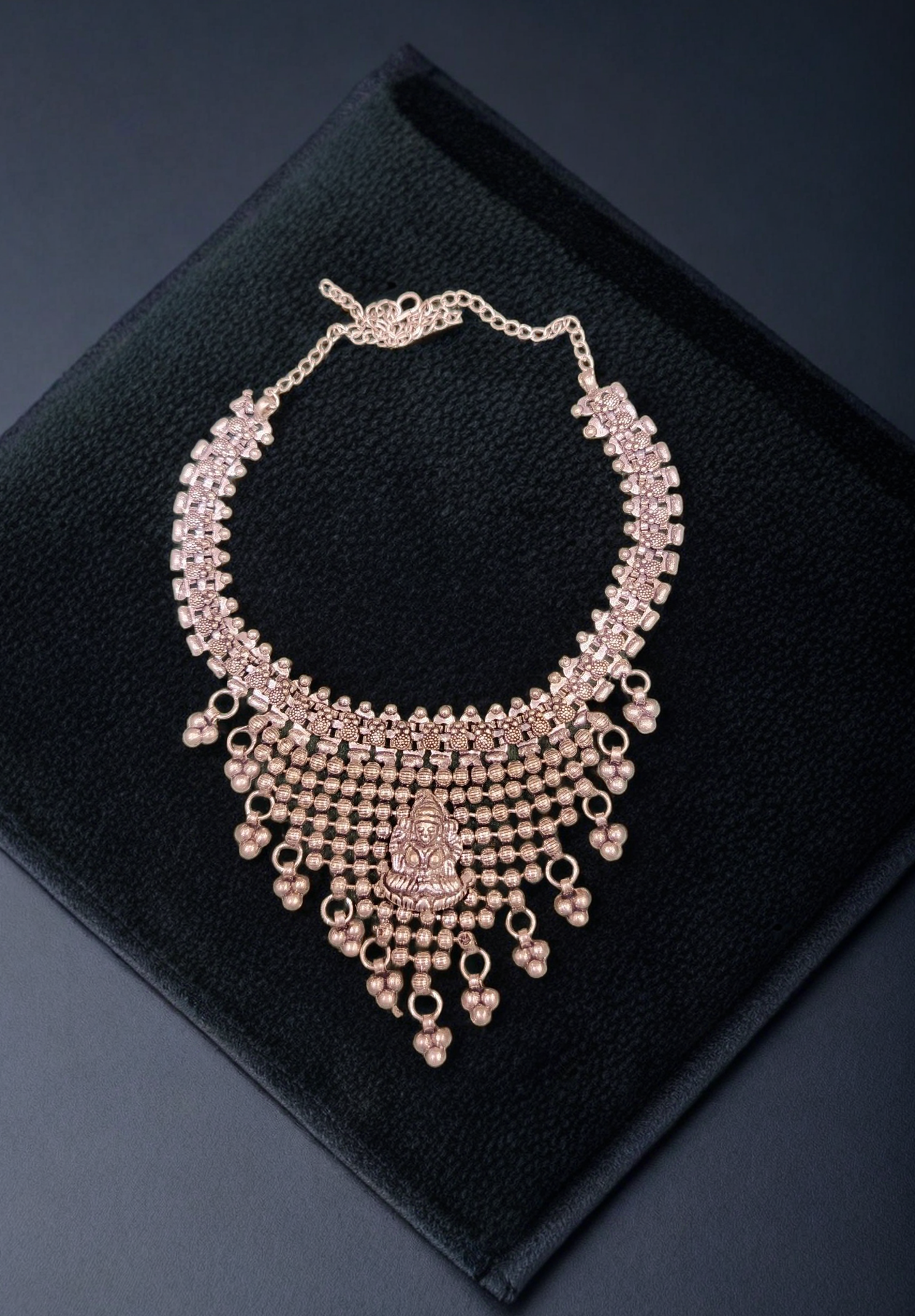 Bold Elegance: Unleash the Power of Black Metal Necklace Anu Art Jewellery