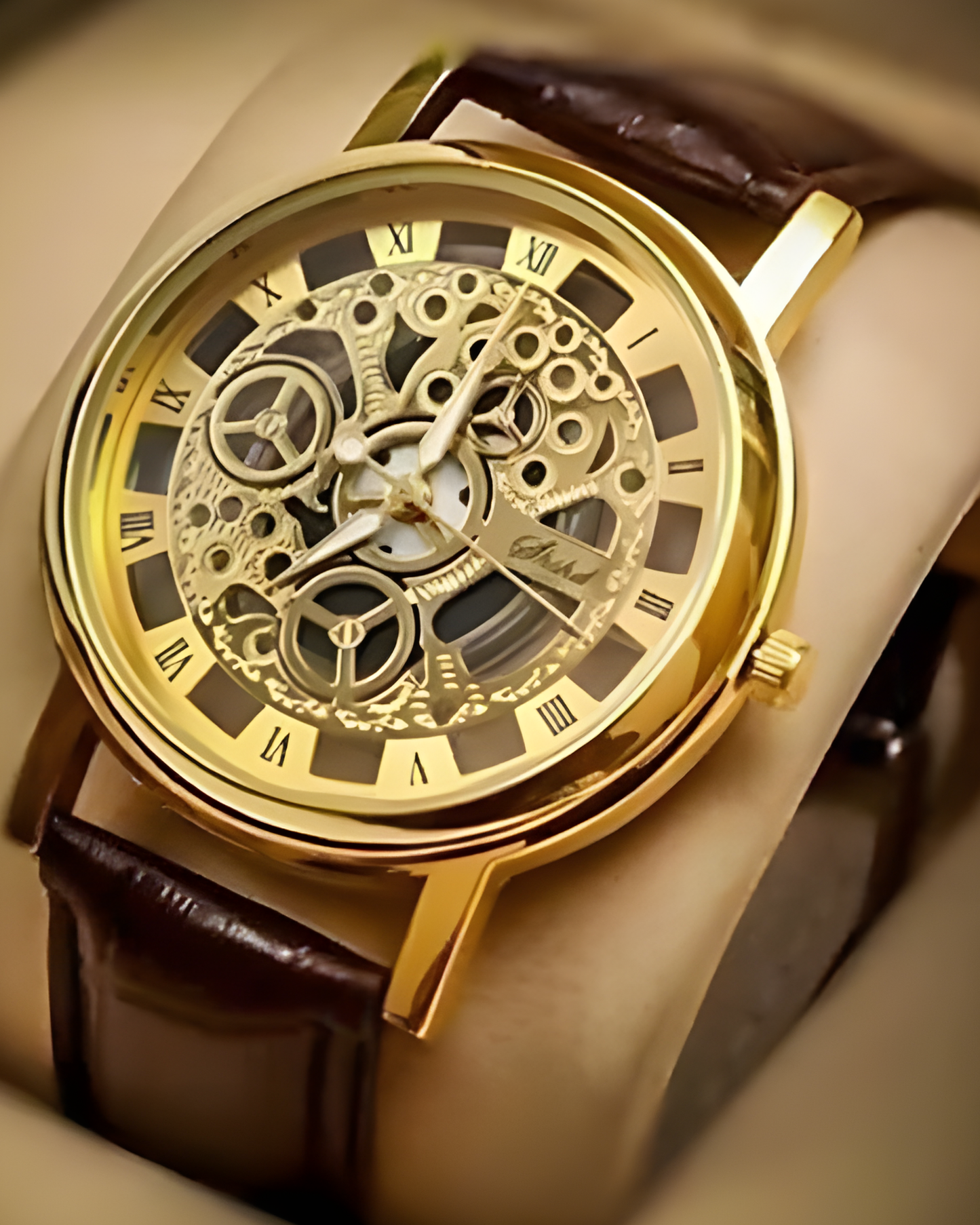 Analogue Golden Dial Men's & Boys' Leather Strap Watch