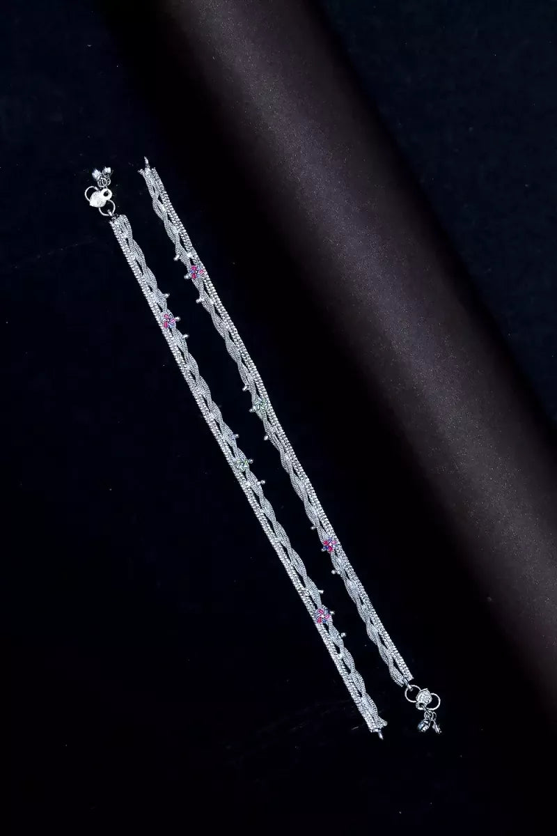 1696932990892__1696932990426__3