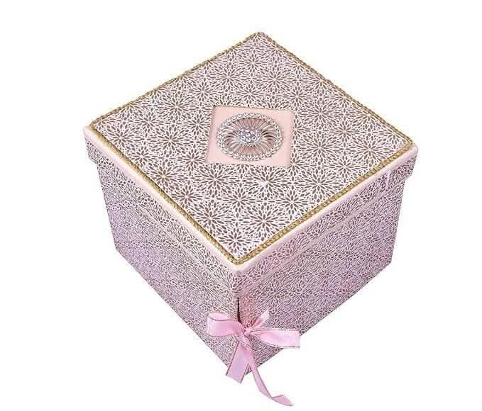MANTOUSS Christmas Double Decker Chocolate Gift Box/ Christmas Chocolate Gift Hamper/Basket+ Christmas Card + Christmas Tree Decoration Set + Santa Cap - HalfPe