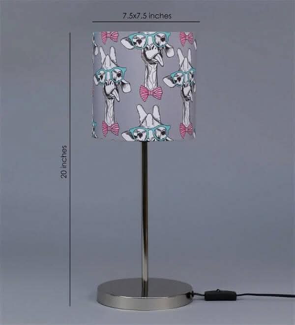 Teasing Giraffe Lamp - HalfPe