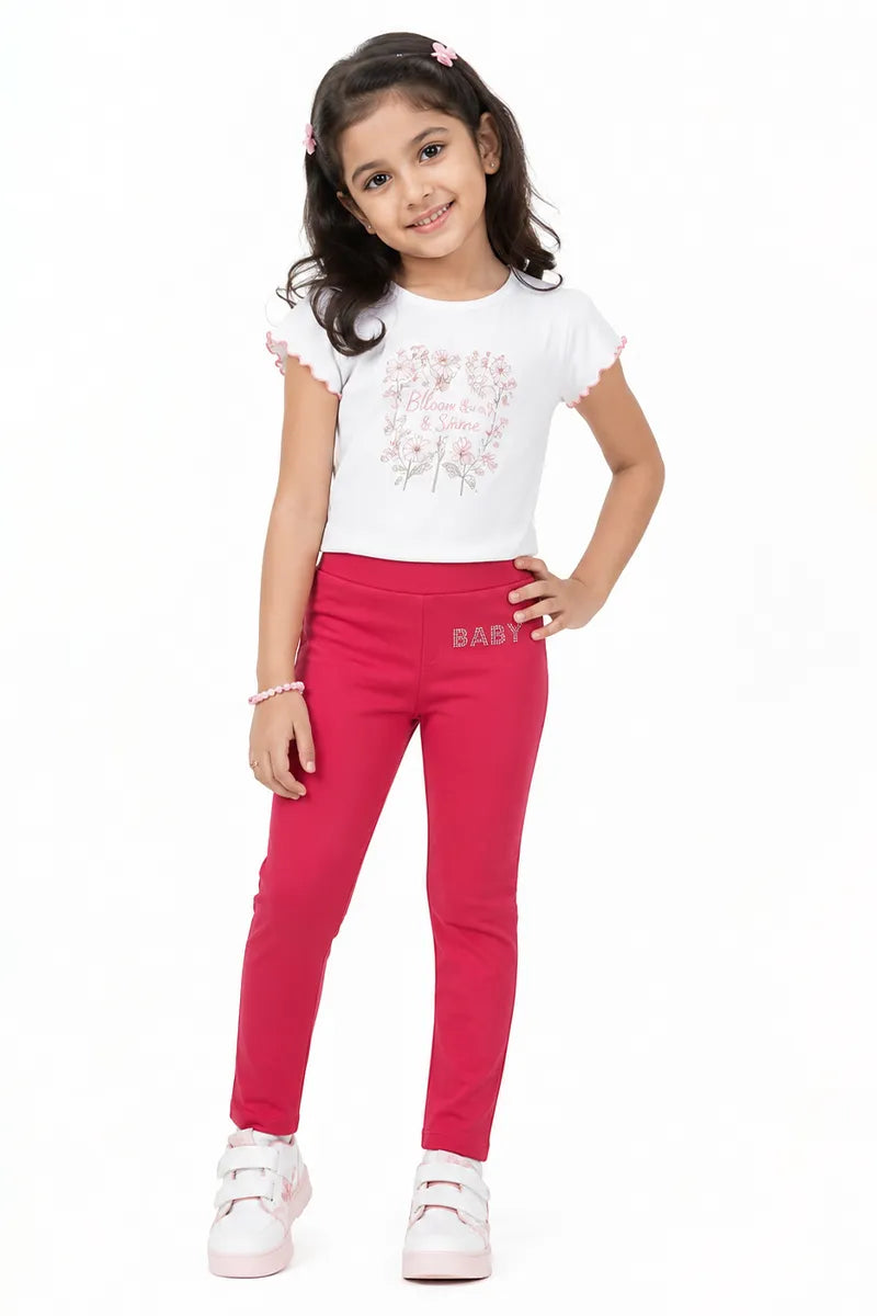 Girl's Lycra Blend Solid Pattern Jeggings - Red - View 36