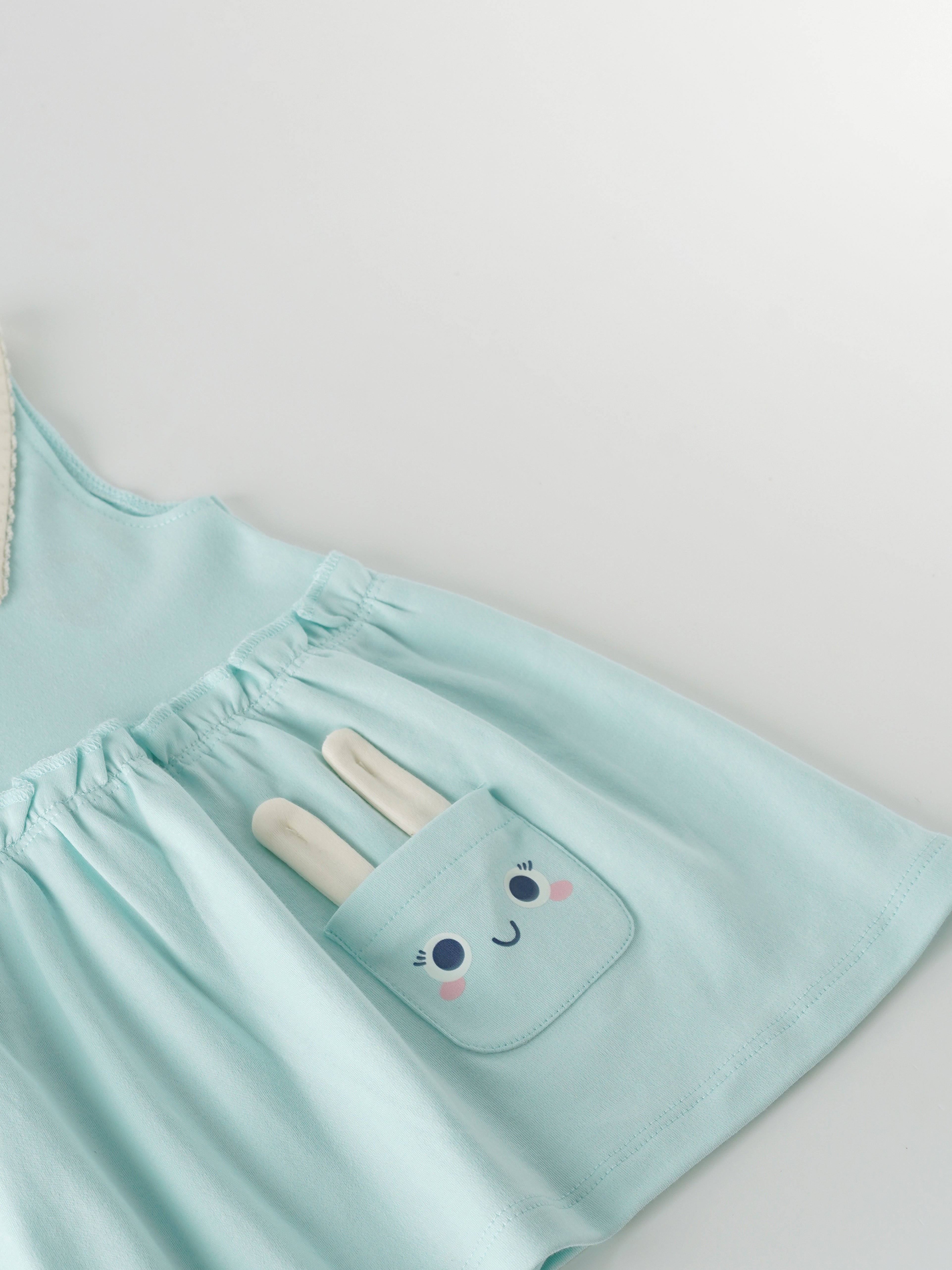 Stylish & Adorable Dress for Girls - Image 3