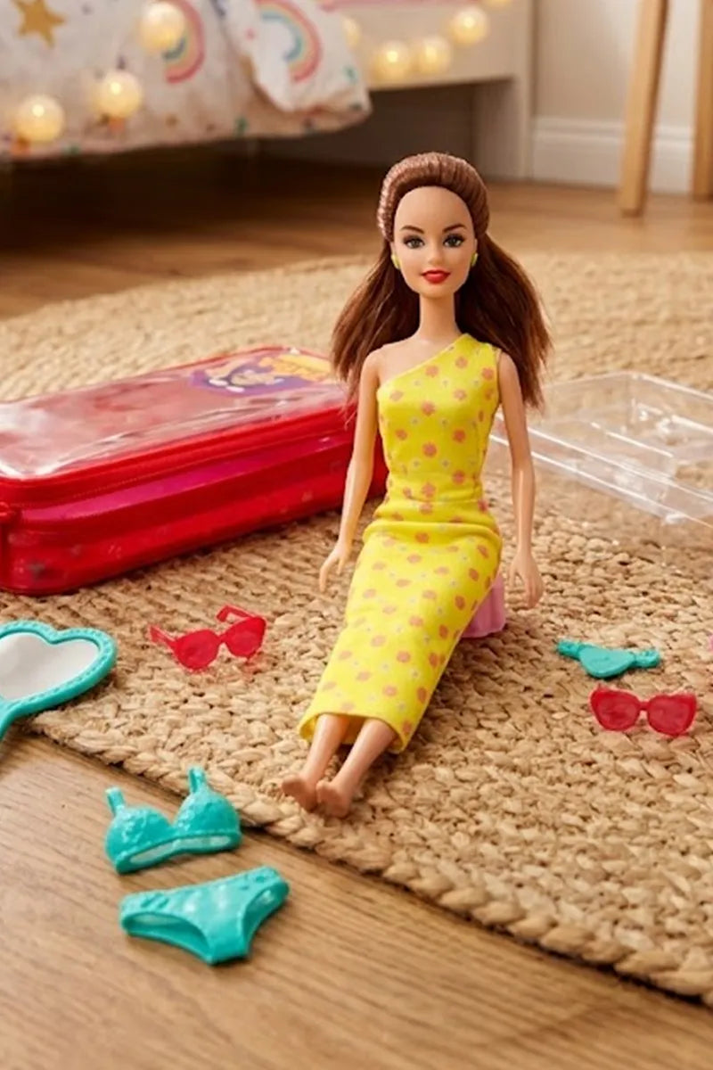 Cute Tara Pool Party Doll with Accessories (Color May Vary)