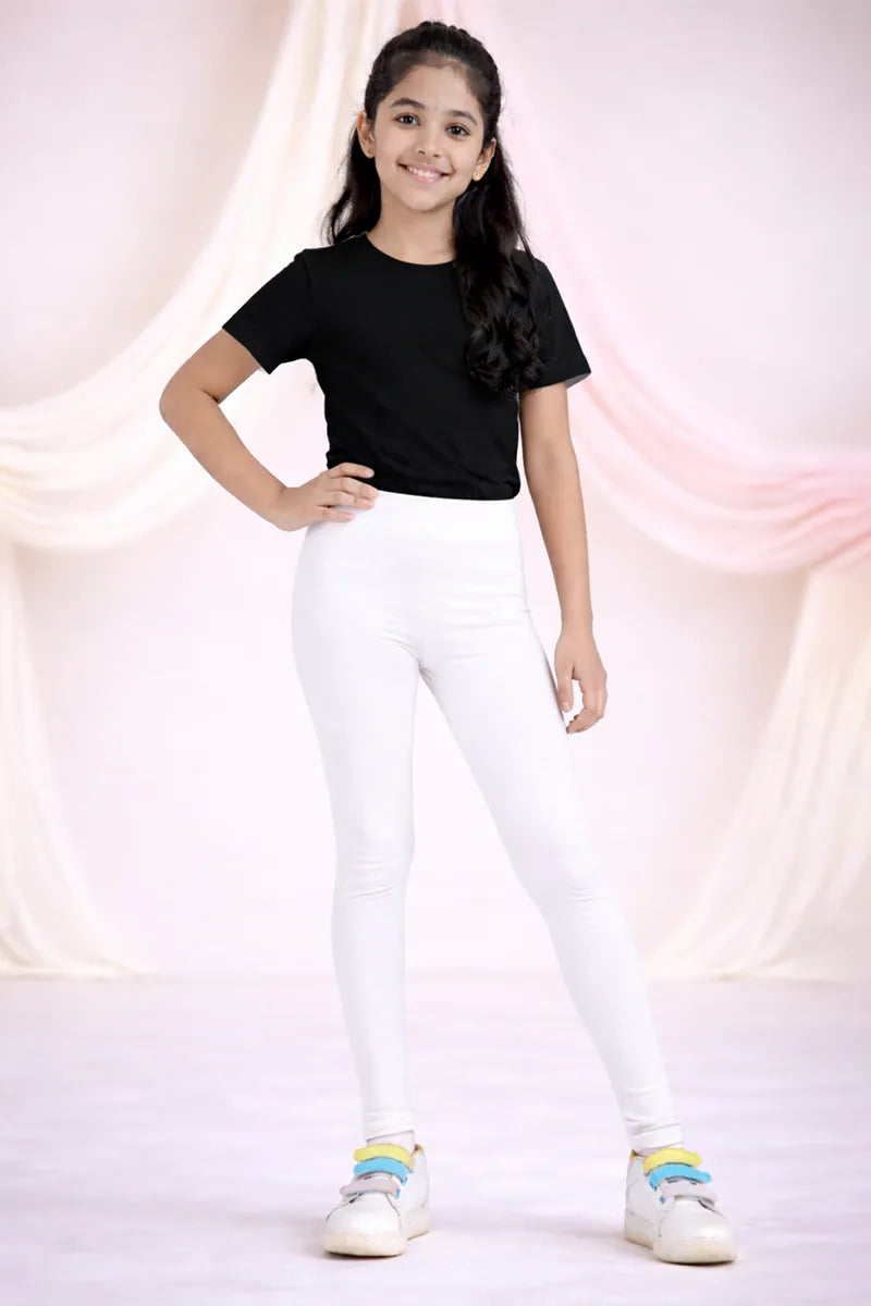 Girl's Cotton Lycra Blend Solid Leggings - White - View 18