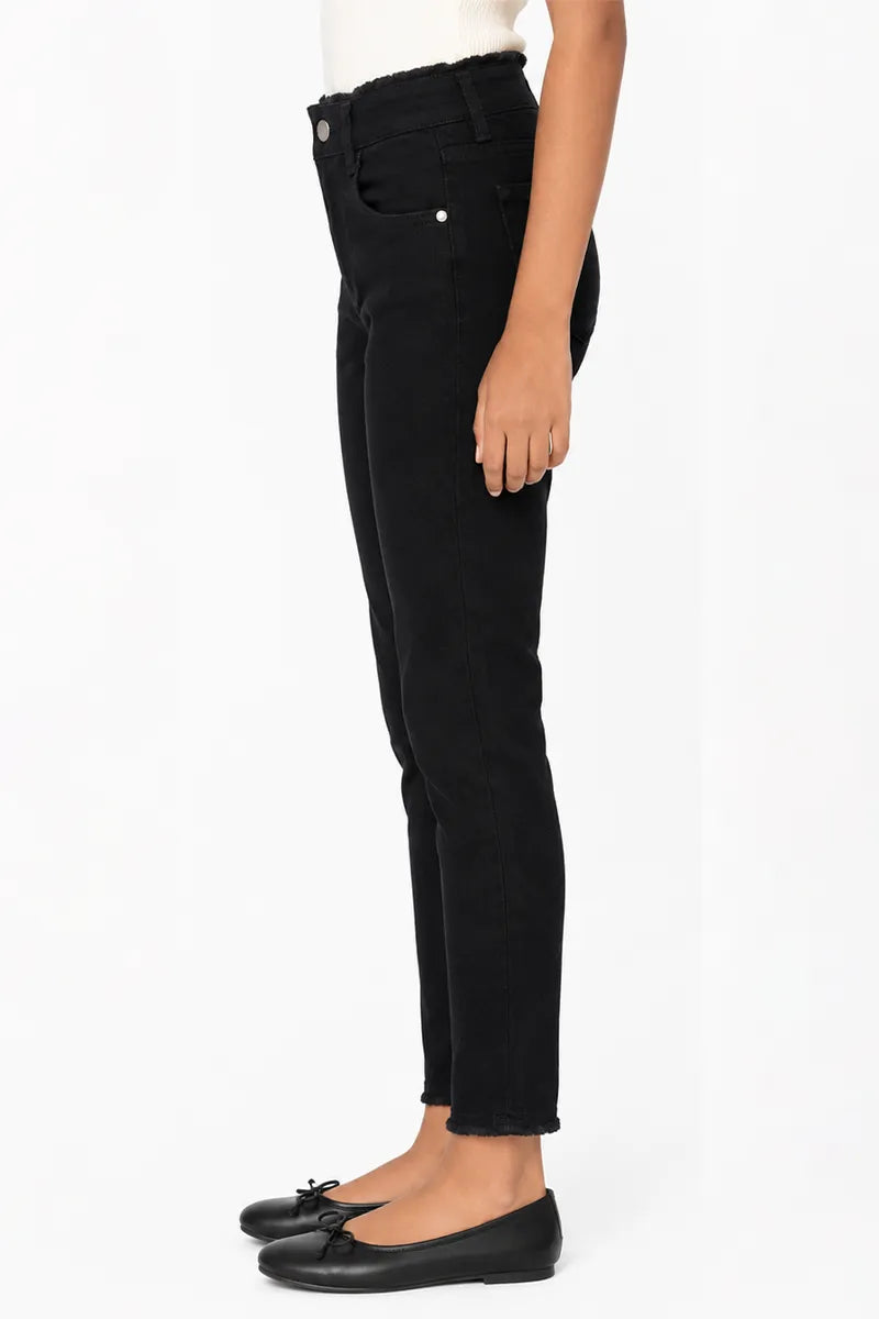 Girl's Denim Solid Stretchable Jeans - Black - View 2