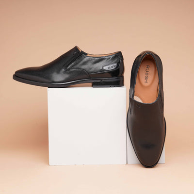 The Newyork Ruosh Men Black Formal Slip-On